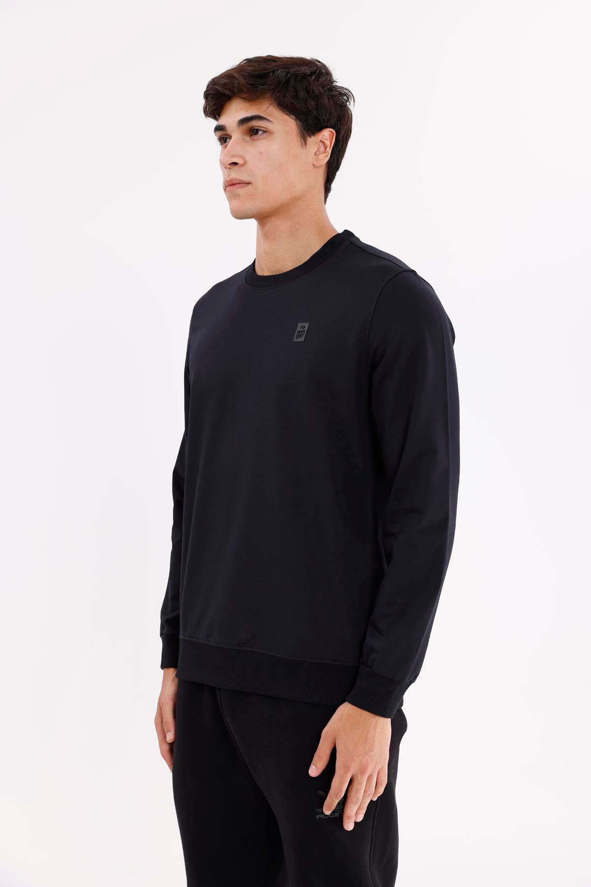 Minimal Logolu Bisiklet Yaka Ribana Manşetli Rahat Kalıp Mevsimlik Sweatshirt