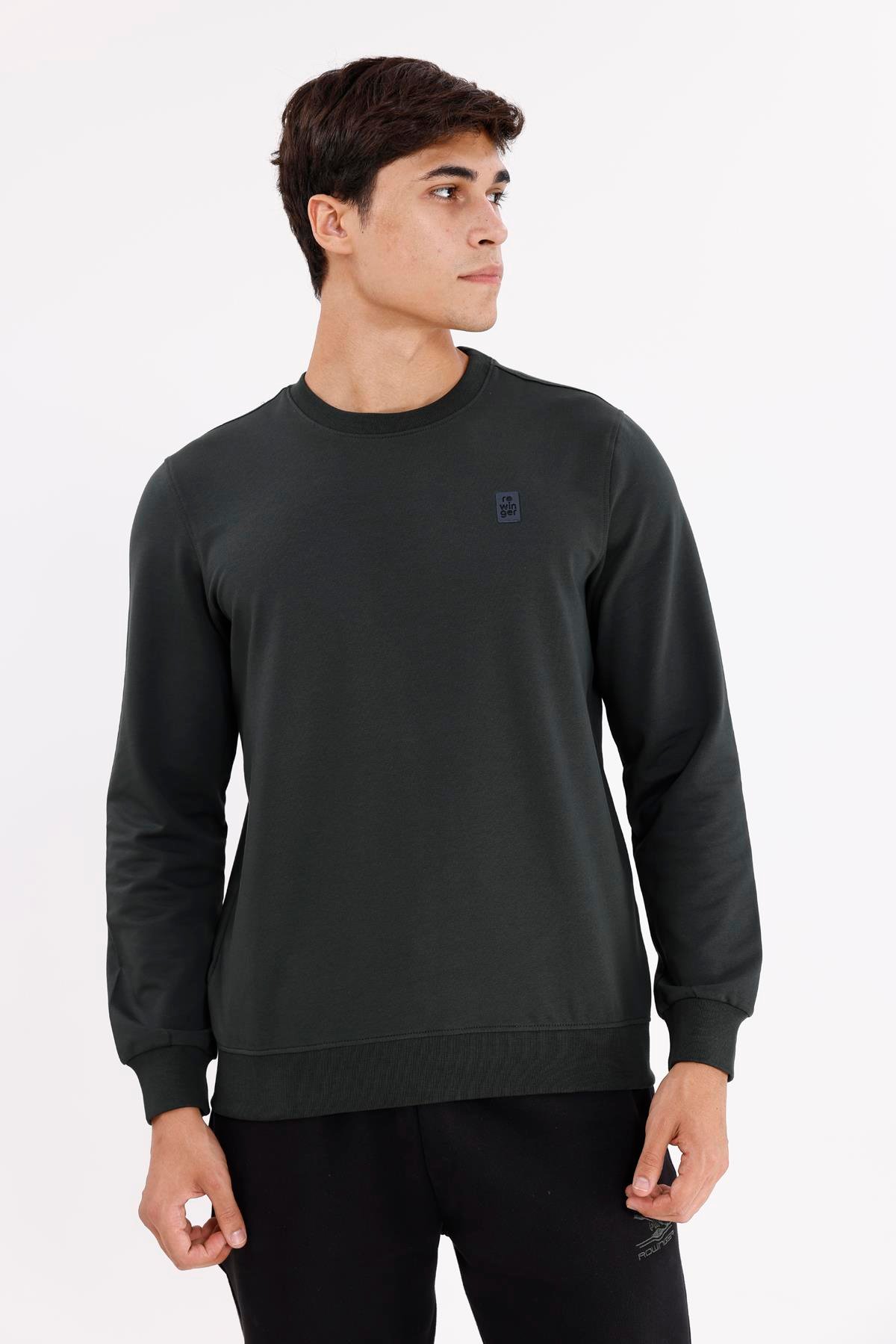 Minimal Logolu Bisiklet Yaka Ribana Manşetli Rahat Kalıp Mevsimlik Sweatshirt