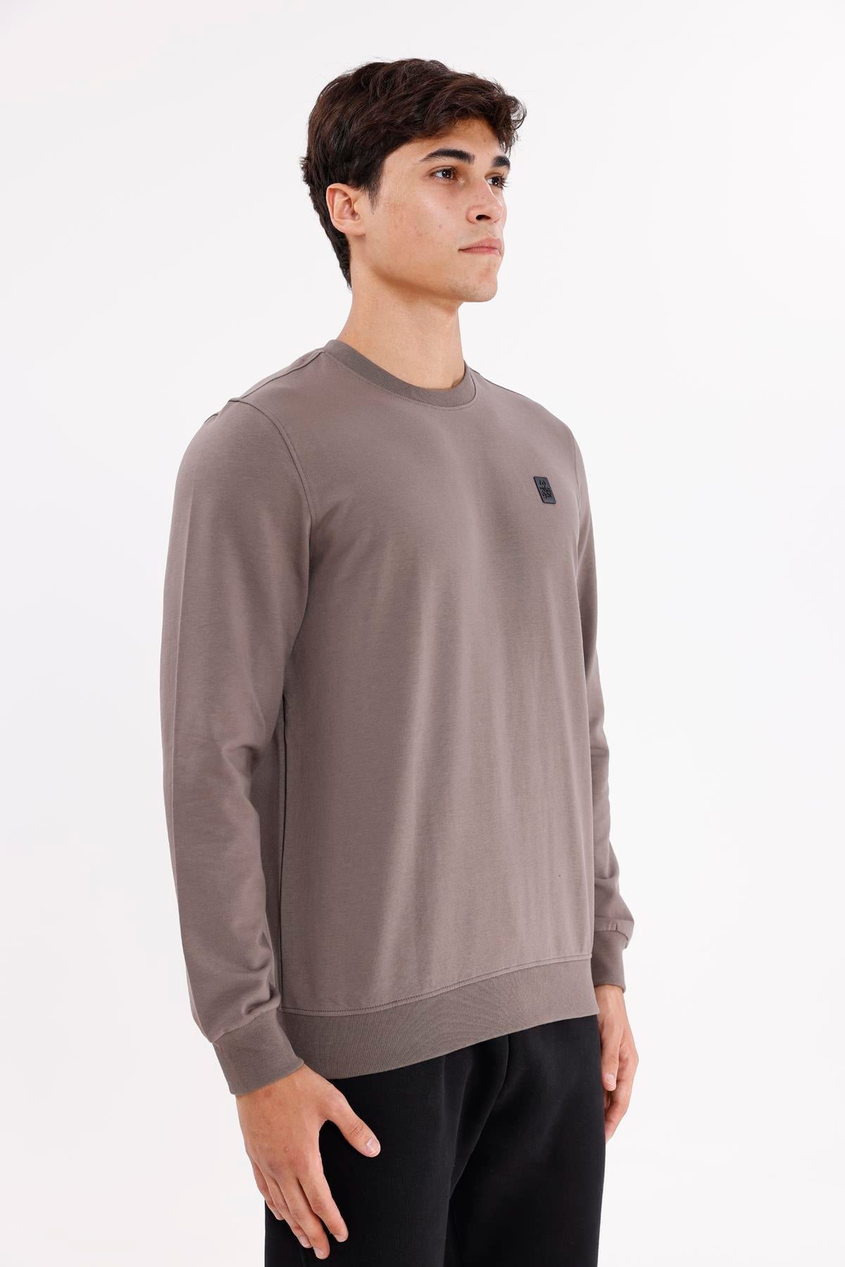 Minimal Logolu Bisiklet Yaka Ribana Manşetli Rahat Kalıp Mevsimlik Sweatshirt