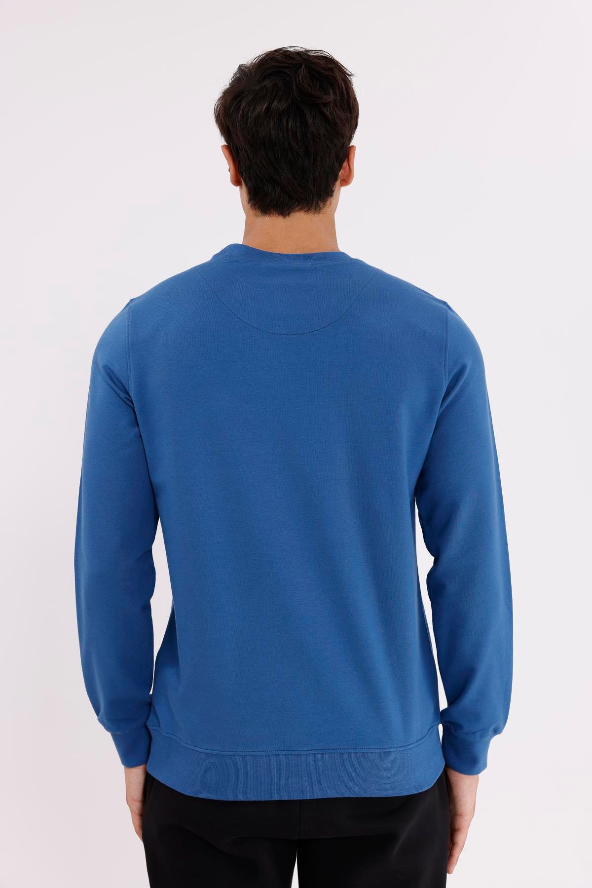 Minimal Logolu Bisiklet Yaka Ribana Manşetli Rahat Kalıp Mevsimlik Sweatshirt