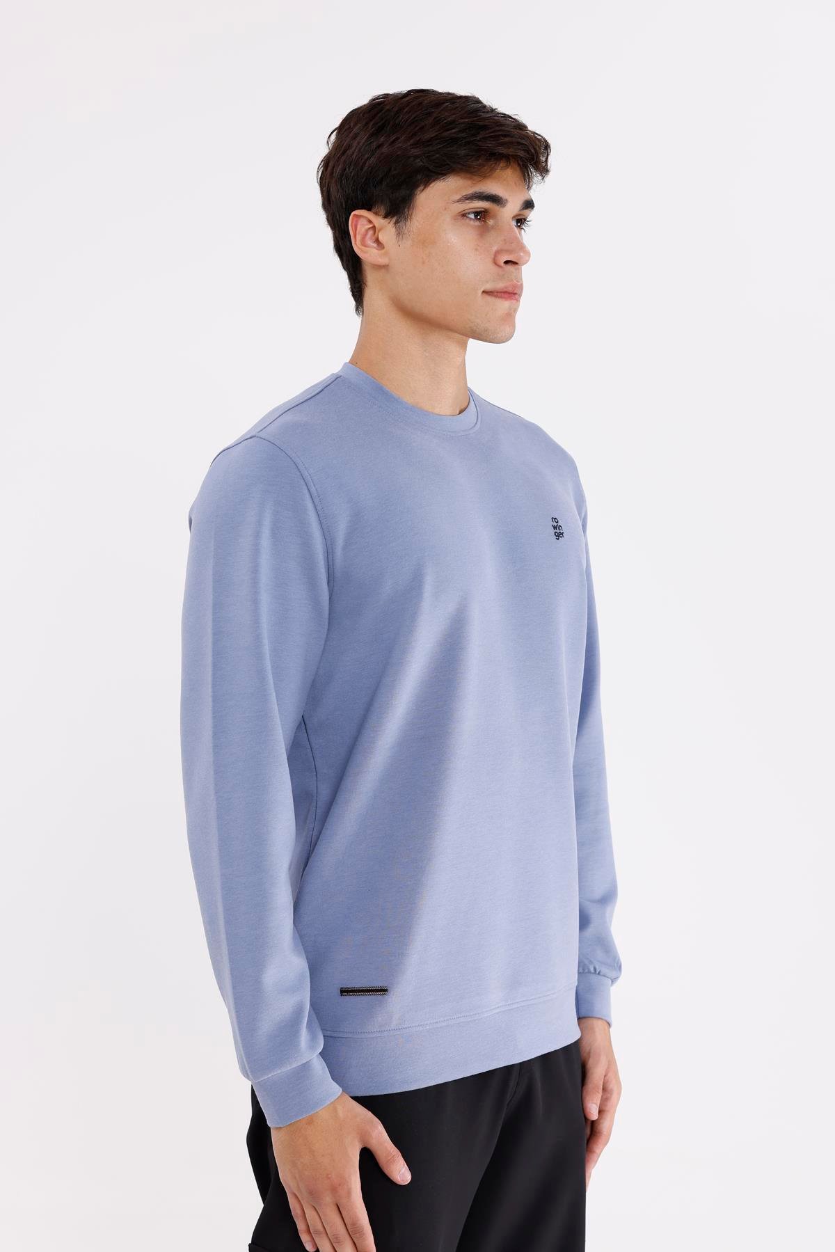 Modal Karışımlı Yumuşak Dokulu Rahat Kalıp Esnek Kullanım Sunan Sweatshirt