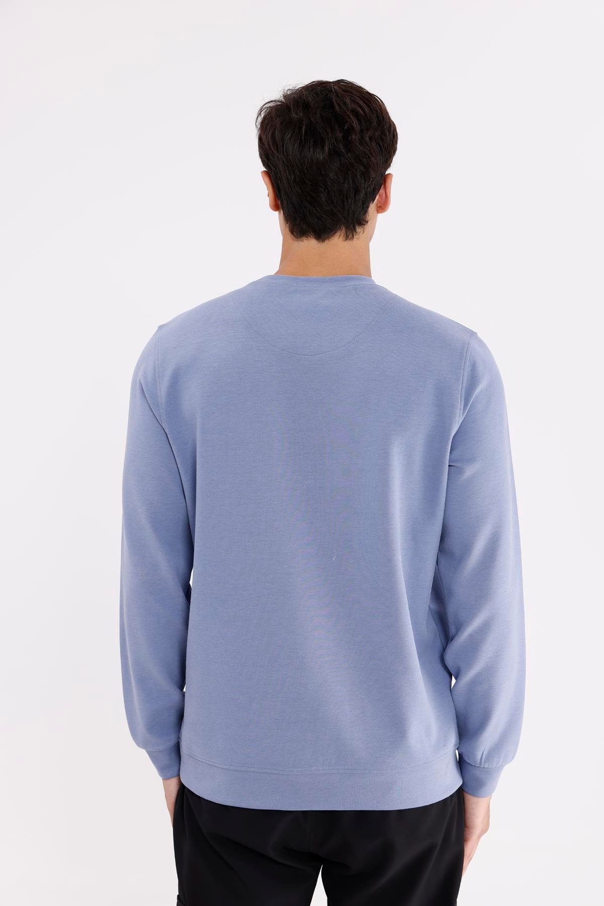Modal Karışımlı Yumuşak Dokulu Rahat Kalıp Esnek Kullanım Sunan Sweatshirt