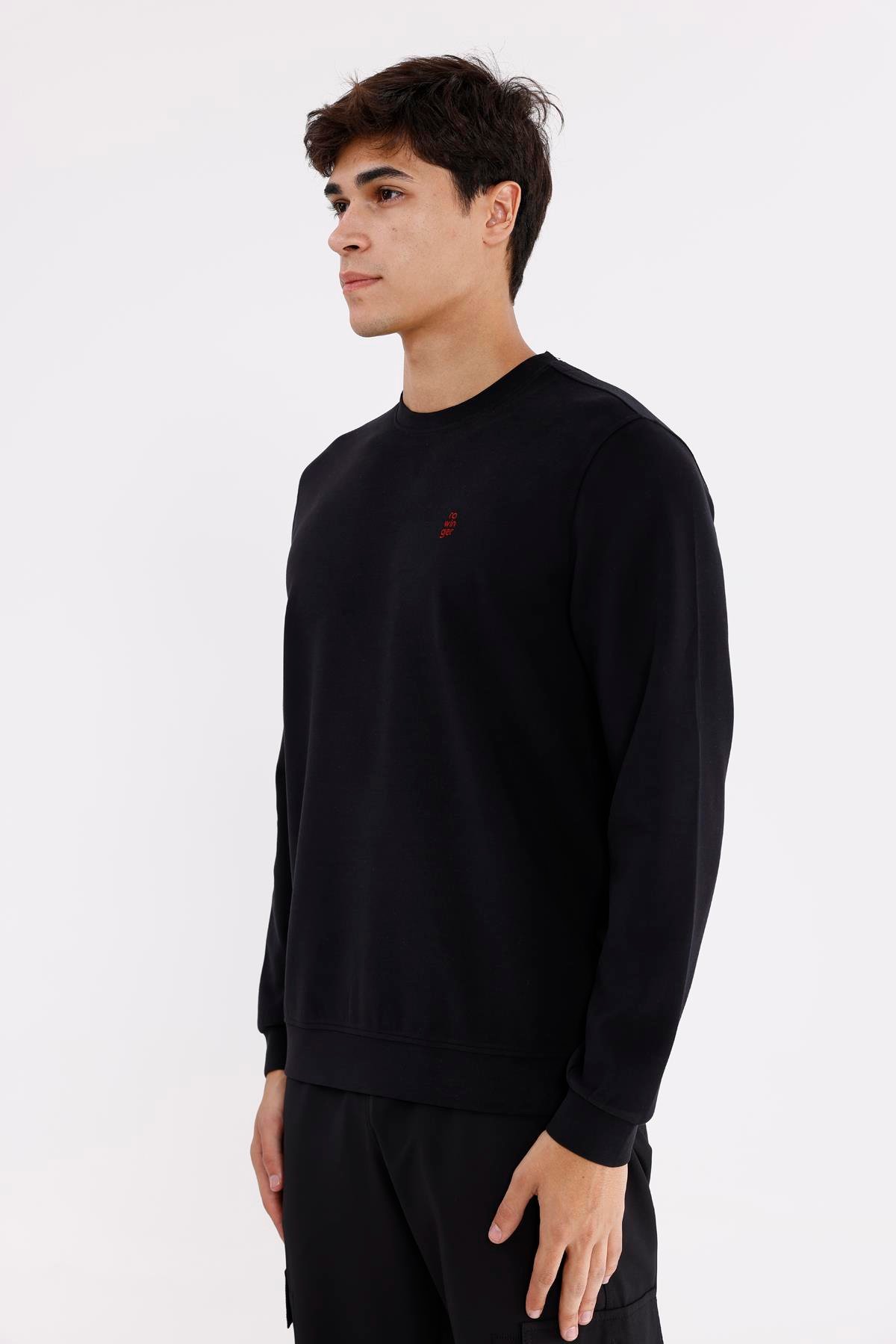 Modal Karışımlı Yumuşak Dokulu Rahat Kalıp Esnek Kullanım Sunan Sweatshirt