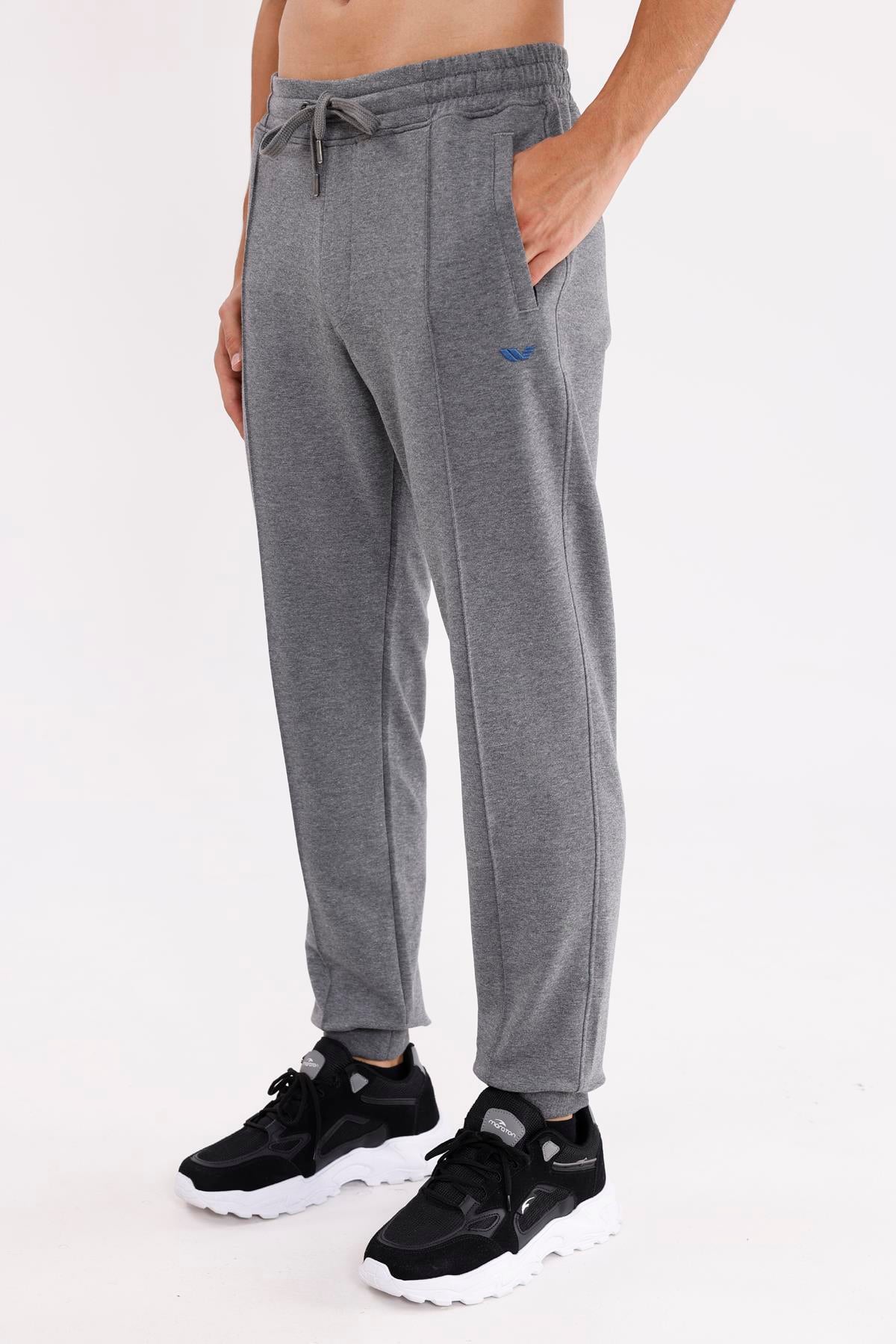 Ön Dikiş Detaylı Ayarlanabilir Kordonlu Esnek Bel Cepli Mevsimlik Konforlu Kesim Erkek Spor Eşofman Altı
