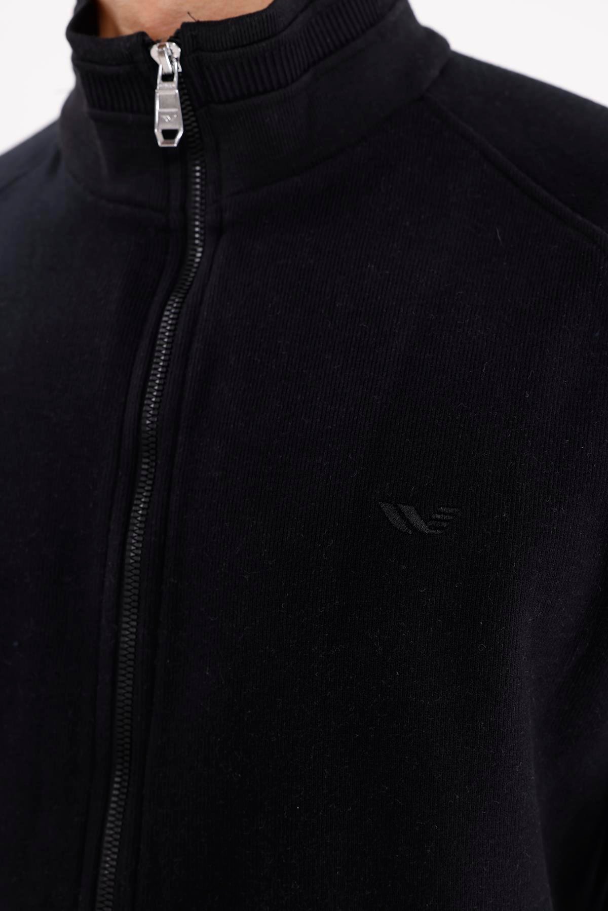 Polo Yaka Rahat Kalıp Selanik Yapıda Mevsimlik Spor Görünümlü Sweatshirt