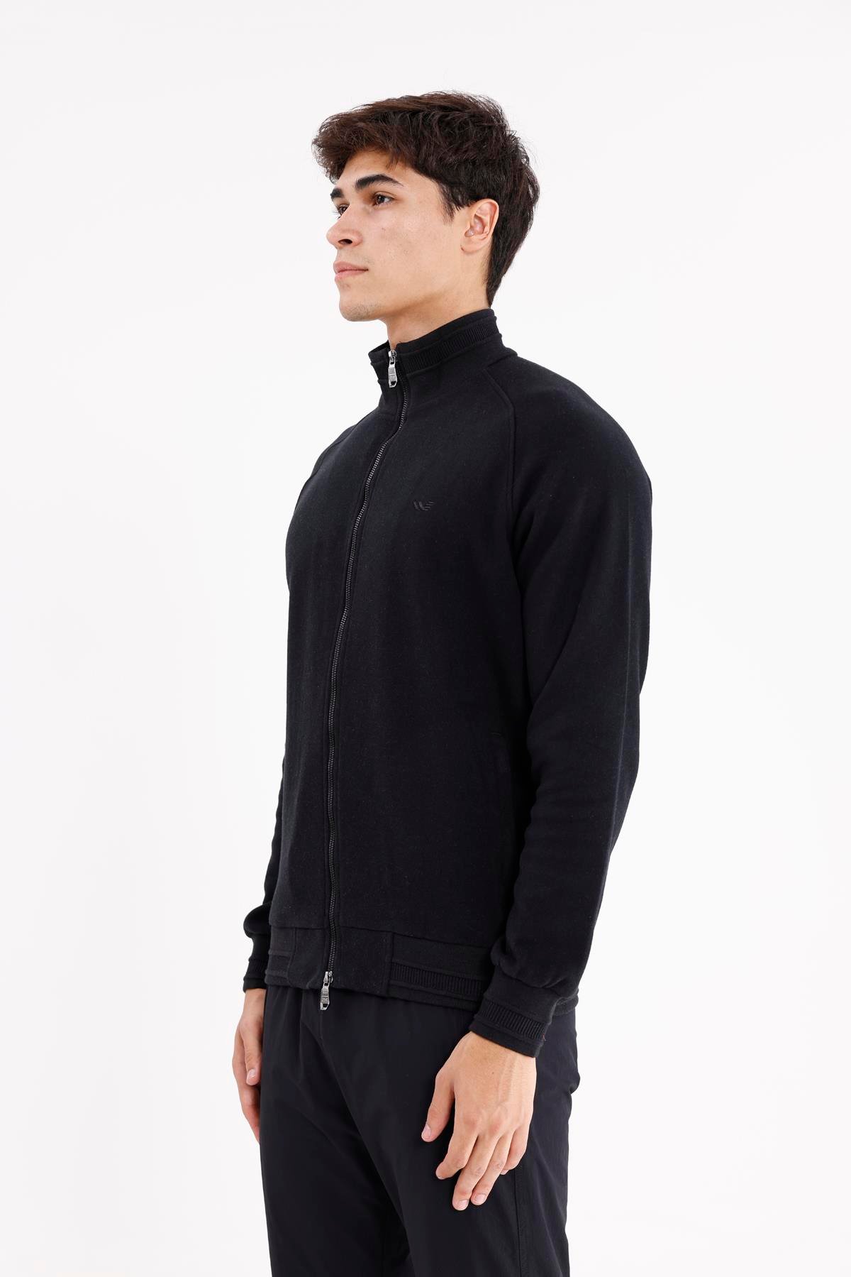 Polo Yaka Rahat Kalıp Selanik Yapıda Mevsimlik Spor Görünümlü Sweatshirt