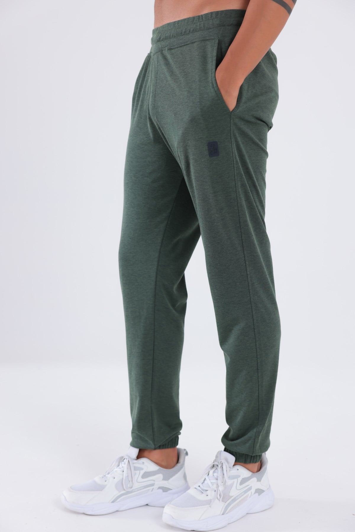 Premium Merserize Kumaş Logolu Lastikli Paça Jogger Erkek Eşofman Altı
