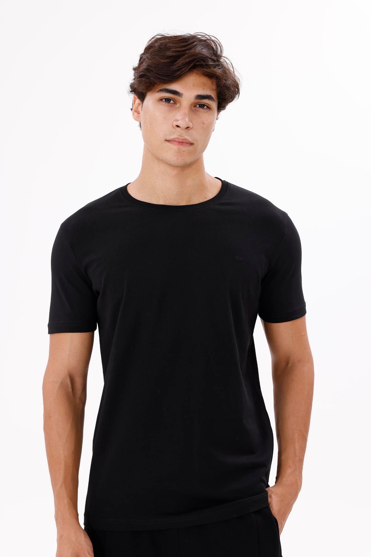Rahat Kesim Pamuklu Bisiklet Yaka Basic Tişört