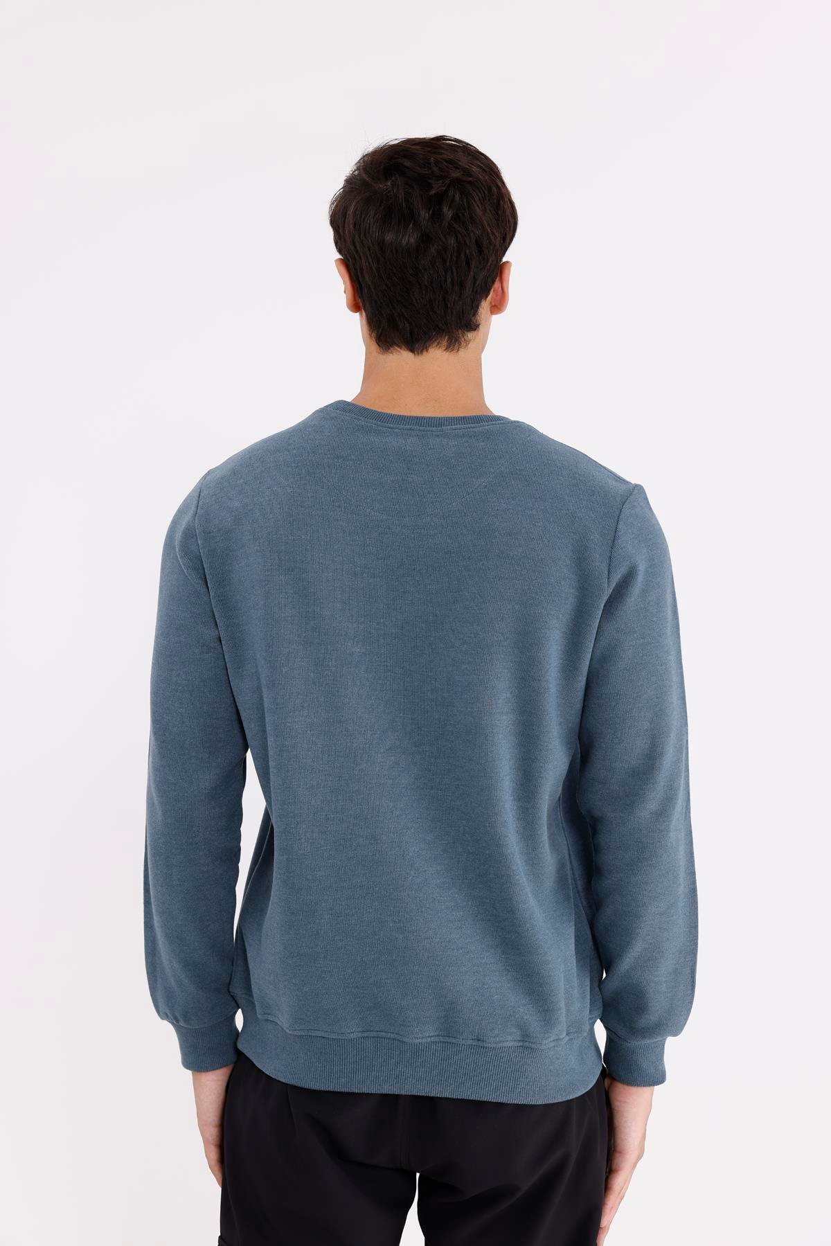 Selanik Kumaş Yapılı Esnek Manşetli Konforlu Rahat Kesim Sweatshirt