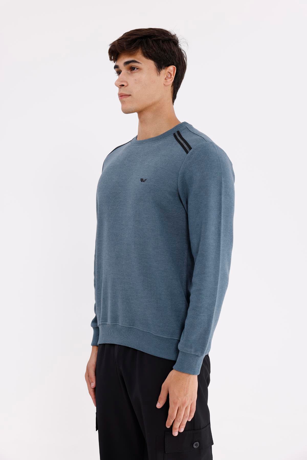 Selanik Kumaş Yapılı Esnek Manşetli Konforlu Rahat Kesim Sweatshirt