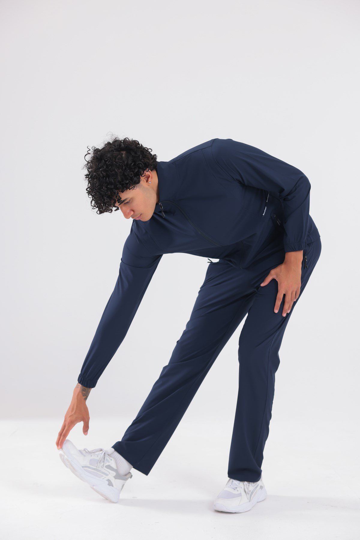 Stretch Dokulu Dik Yakalı Fermuarlı Erkek Eşofman Takımı