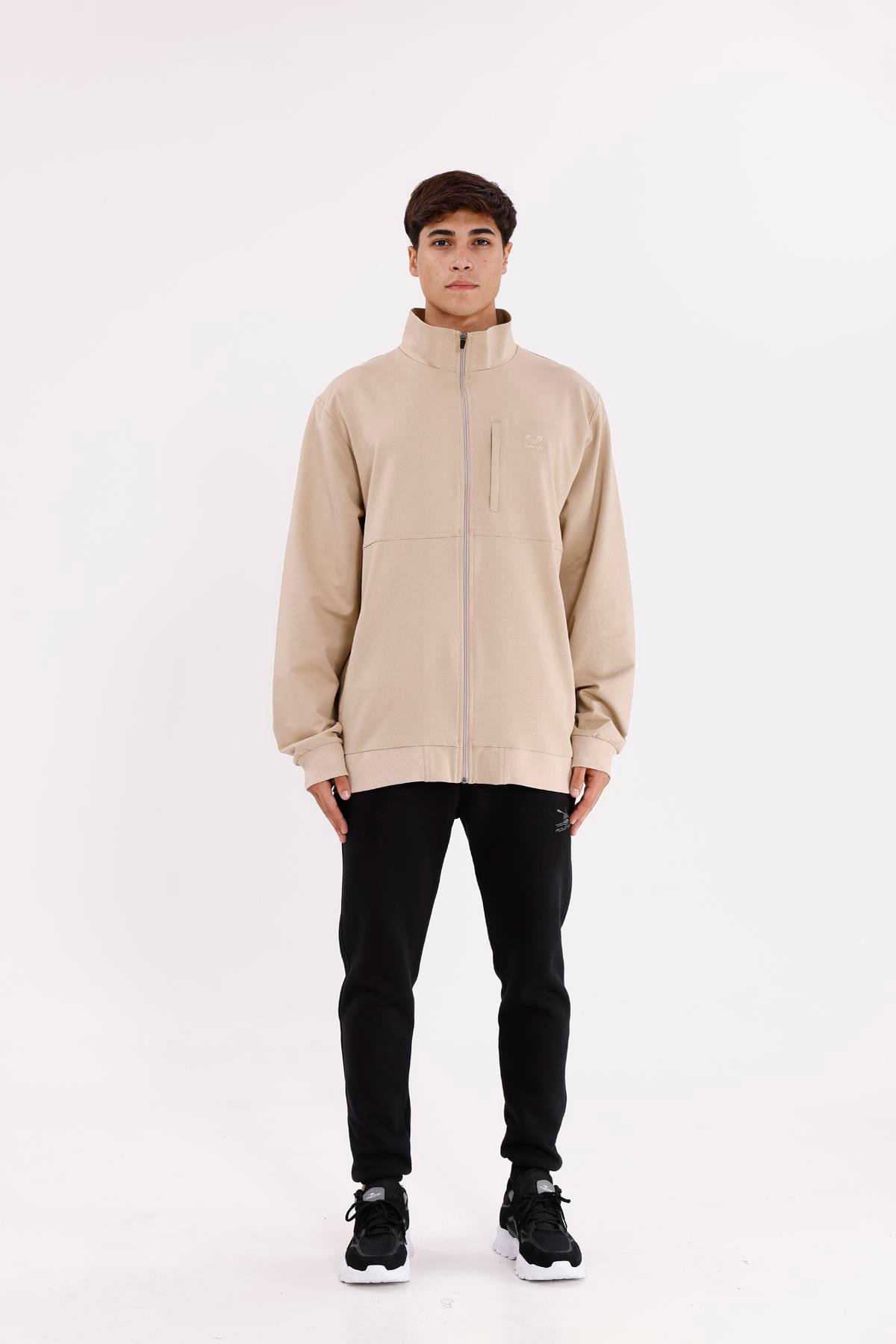 Üç Cepli Yaka Detaylı Fermuarlı Rahat Kesim Ribana Manşetli Mevsimlik Sweatshirt