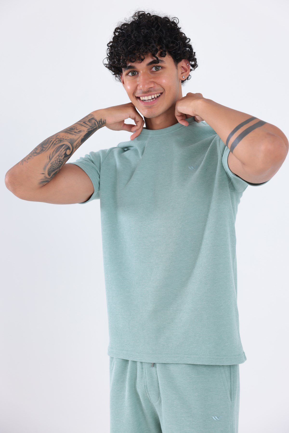 Waffle Dokulu Nakış Logo Detaylı Oversize Erkek T-Shirt