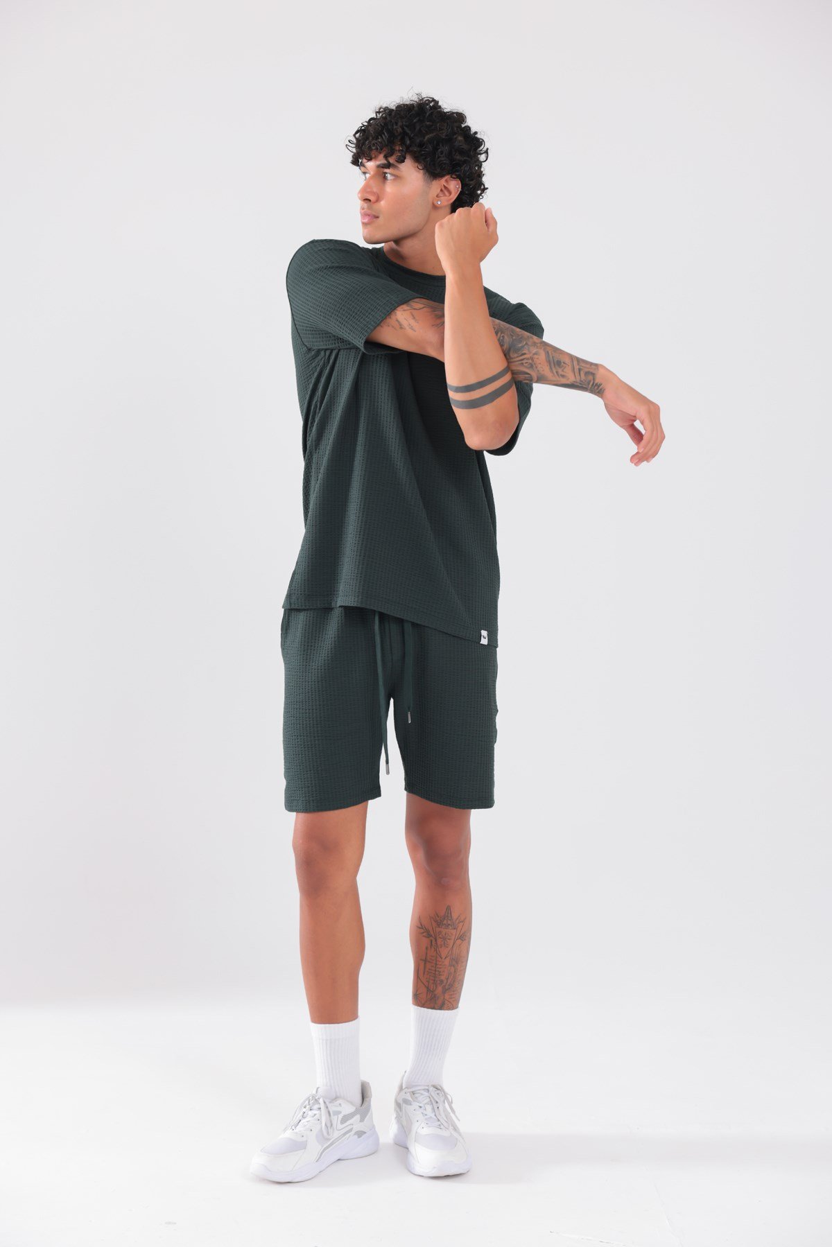 Waffle Dokulu Oversize T-Shirt ve Şort Erkek Takım