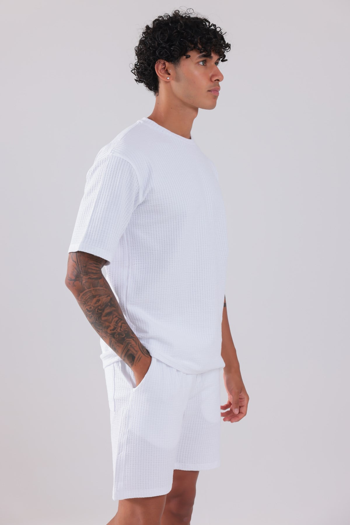 Waffle Dokulu Oversize T-Shirt ve Şort Erkek Takım