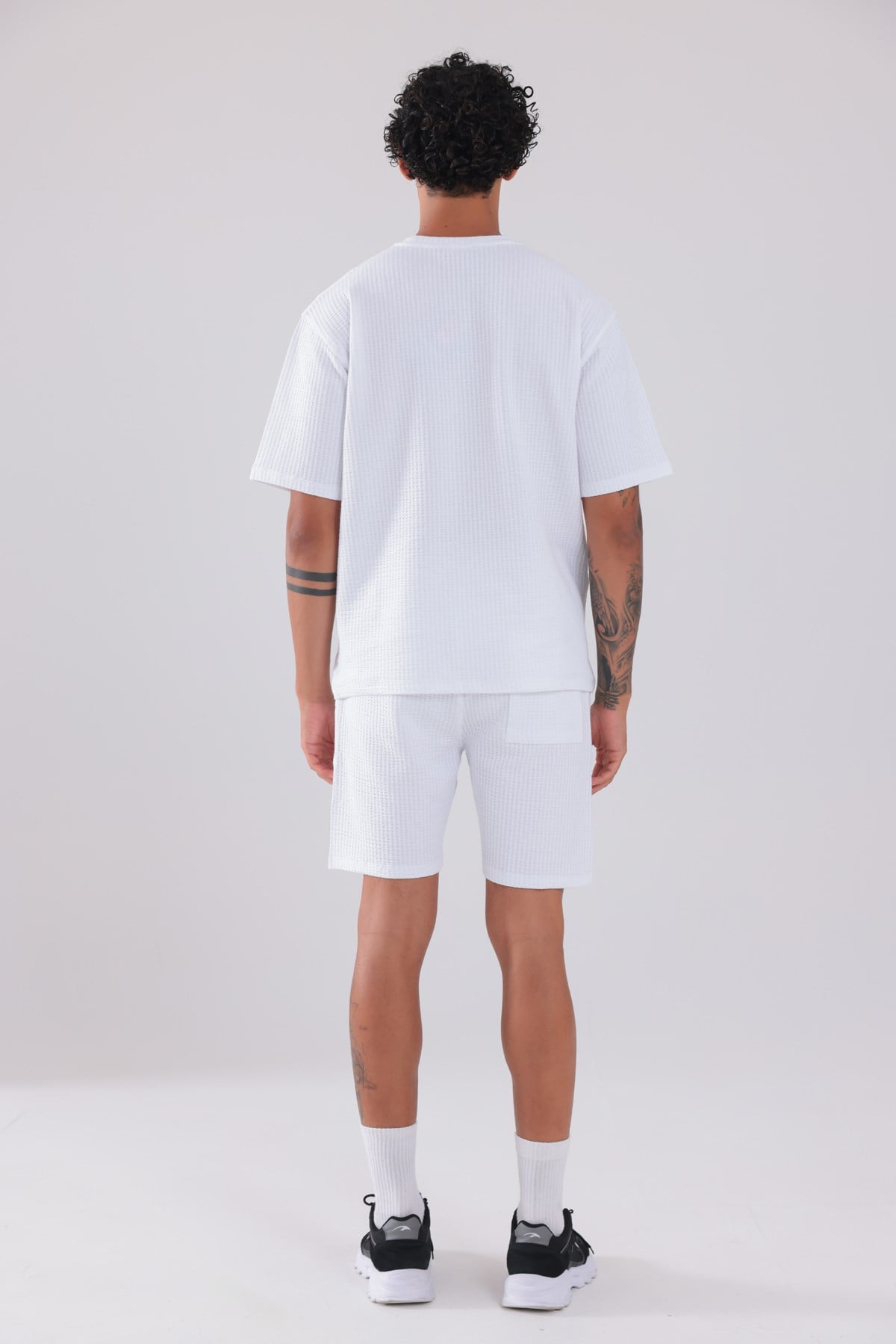 Waffle Dokulu Oversize T-Shirt ve Şort Erkek Takım