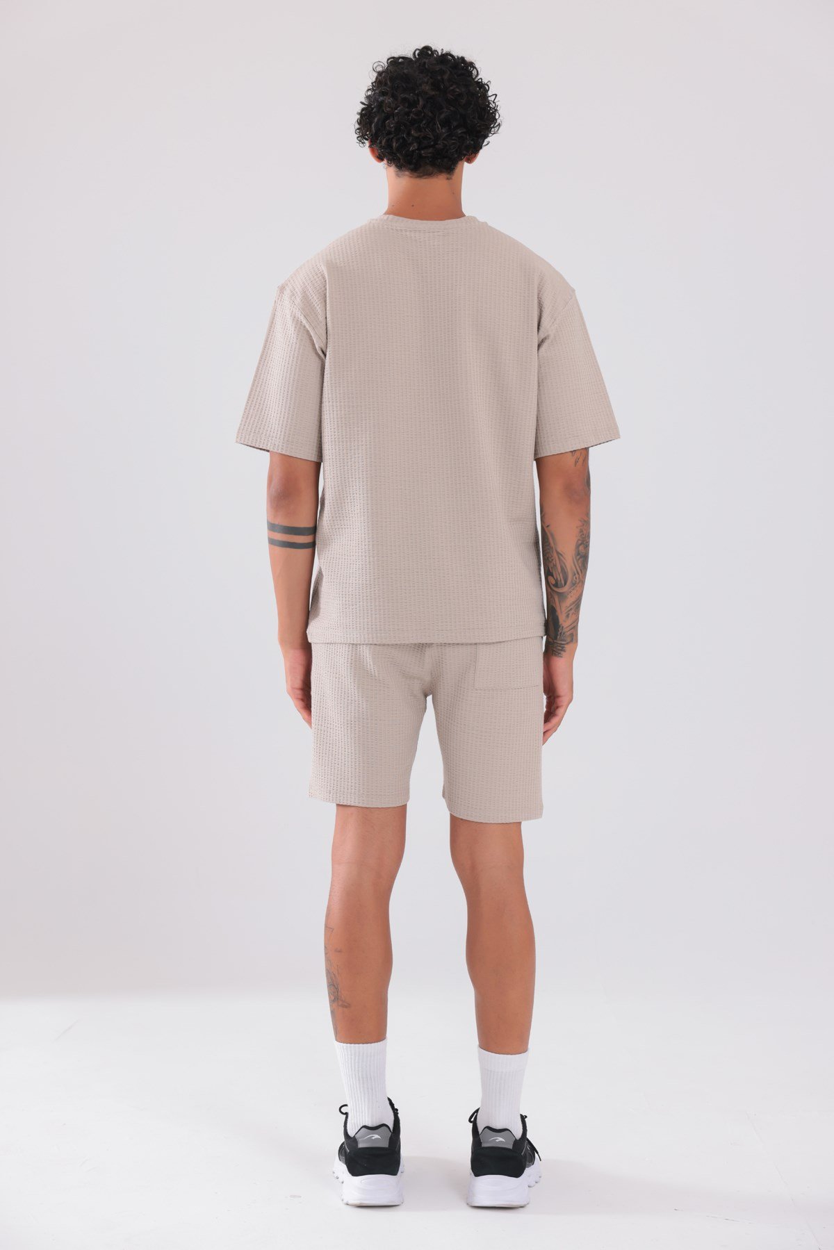 Waffle Dokulu Oversize T-Shirt ve Şort Erkek Takım