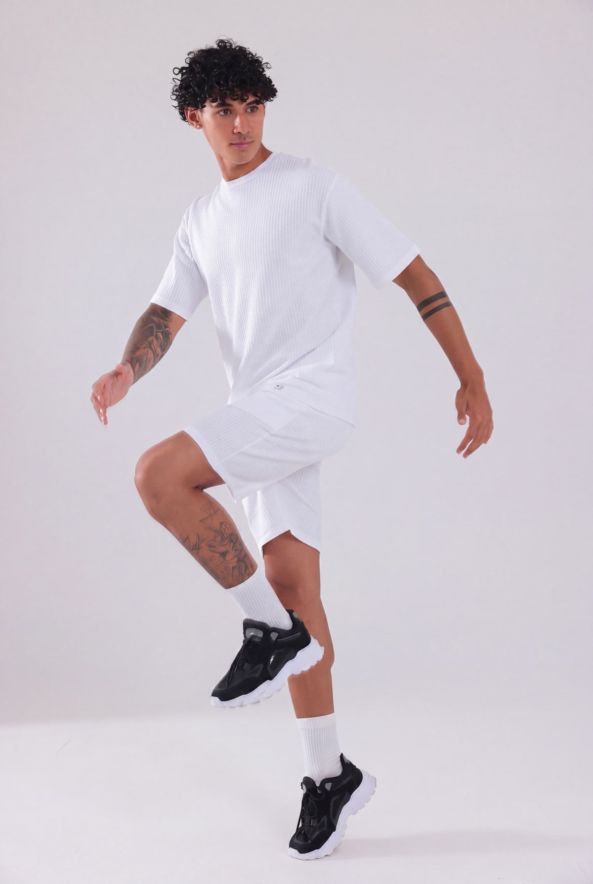 Waffle Dokulu Oversize T-Shirt ve Şort Erkek Takım