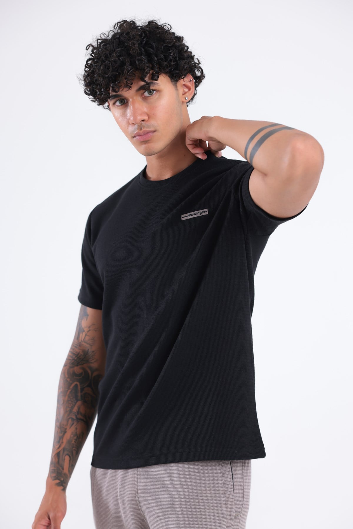 Waffle Örgü Dokulu Göğüs Logolu Kolda Mini Cep Detaylı Bisiklet Yaka Erkek Spor T-Shirt 