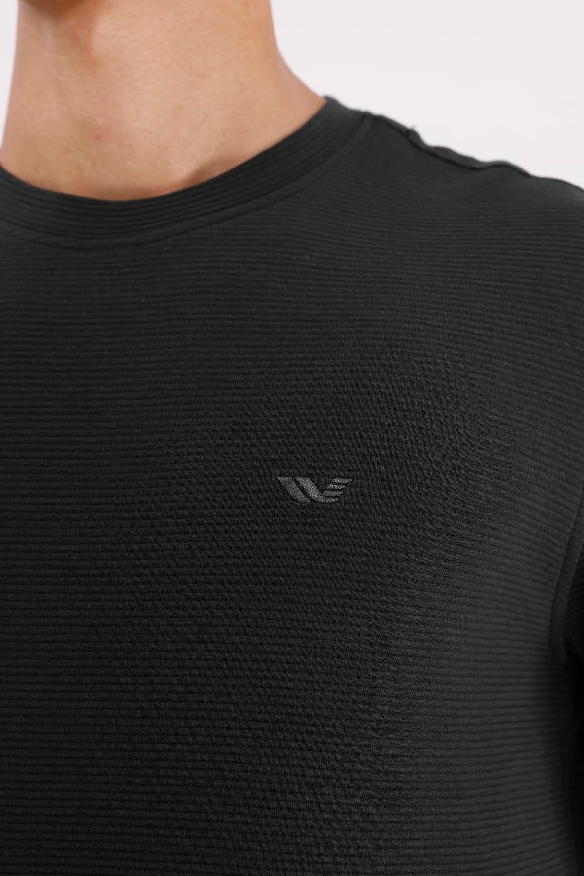Yatay Dokulu Ottoman Yüzey Tonal Logo Detaylı Bisiklet Yaka Standart Kalıp Sweatshirt