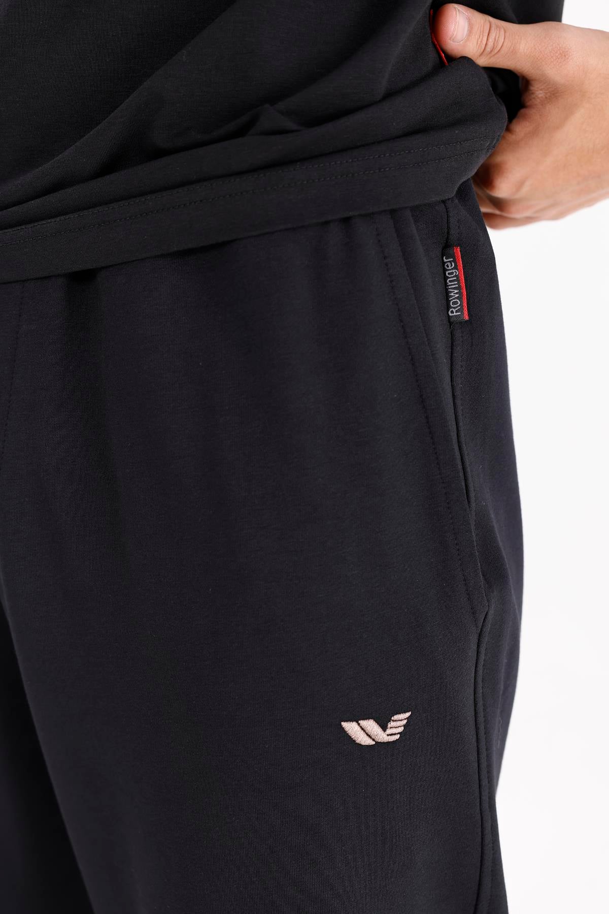 Yumuşak Dokulu Esnek Bel Lastikli Yan Cepli Rahat Kesim Paça Lastikli Mevsimlik Örme Eşofman Altı