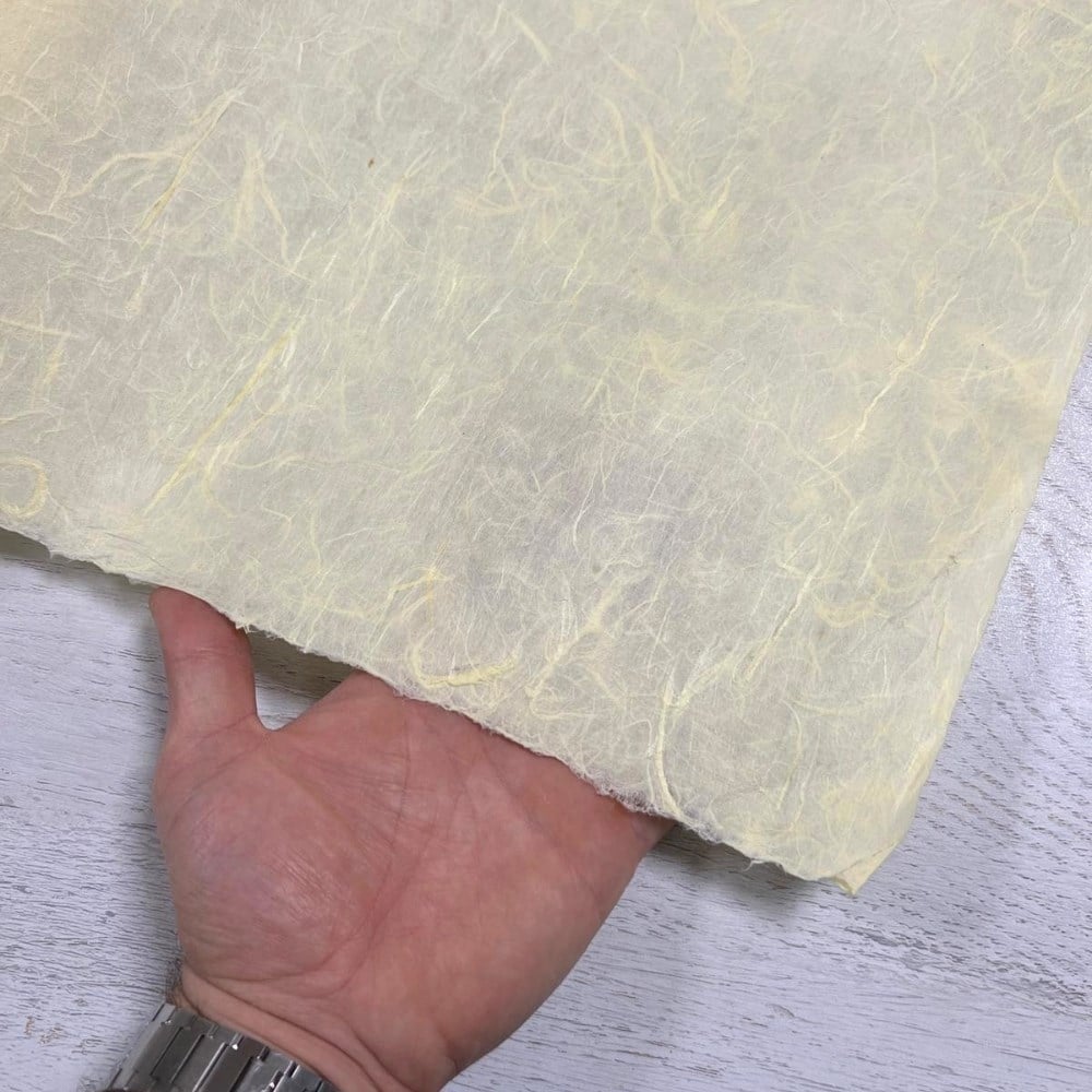 Awagami Japon Kağıdı Unryushi No.11 Light Yellow 42 gr 97x64 cm