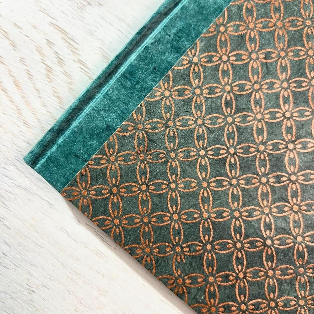 Tiryakiart El Yapımı Defter Circle Blossom Serisi 15x21 cm 80 yp 77 Stone Grey/Copper