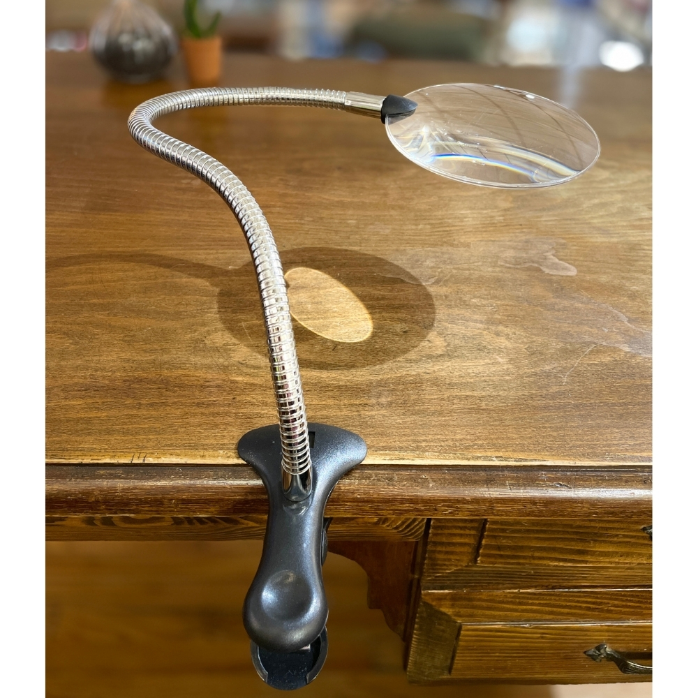 Vera Sanat 130 mm Akrobat Gövdeli Masa Büyüteci MG15122-1