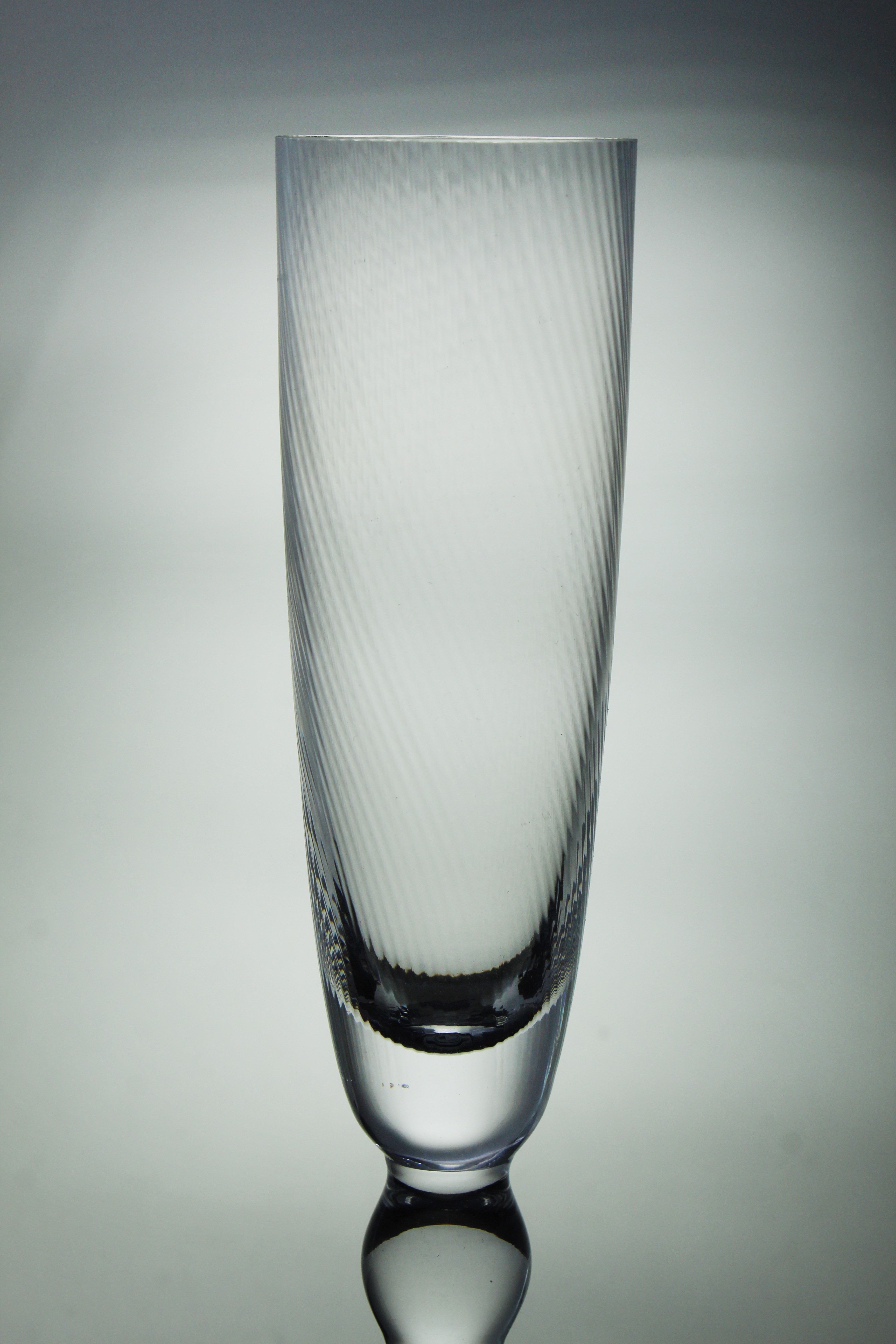 Paşabahçe Denizlicam El İmalatı Kristal Optikli Şampanya Kadeh 1 Adet 555856 31073