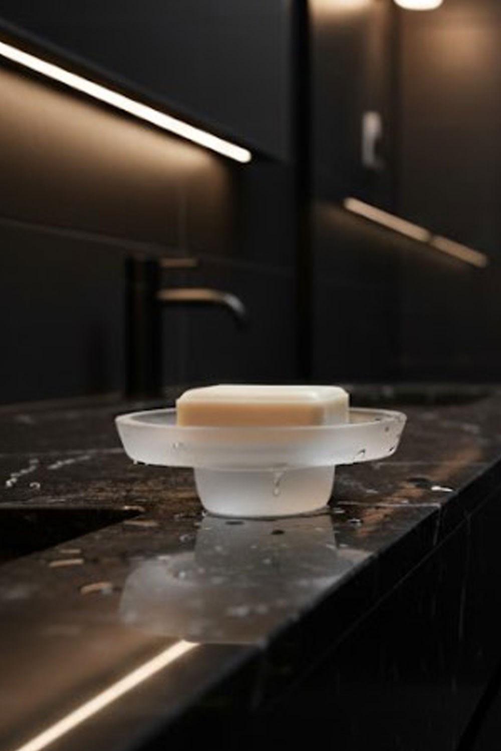 Paşabahçe E İmalatı Mat Görünümlü Oval Katı Sabunluk 24044