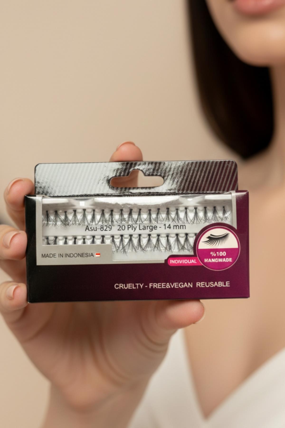 Kadın doğal Görünümlü Takma Kirpik