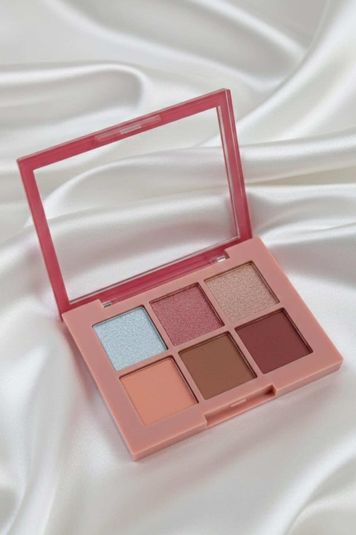 Kadın Kozmetik 6`lı Simli Soft Renkli Göz Far Paleti