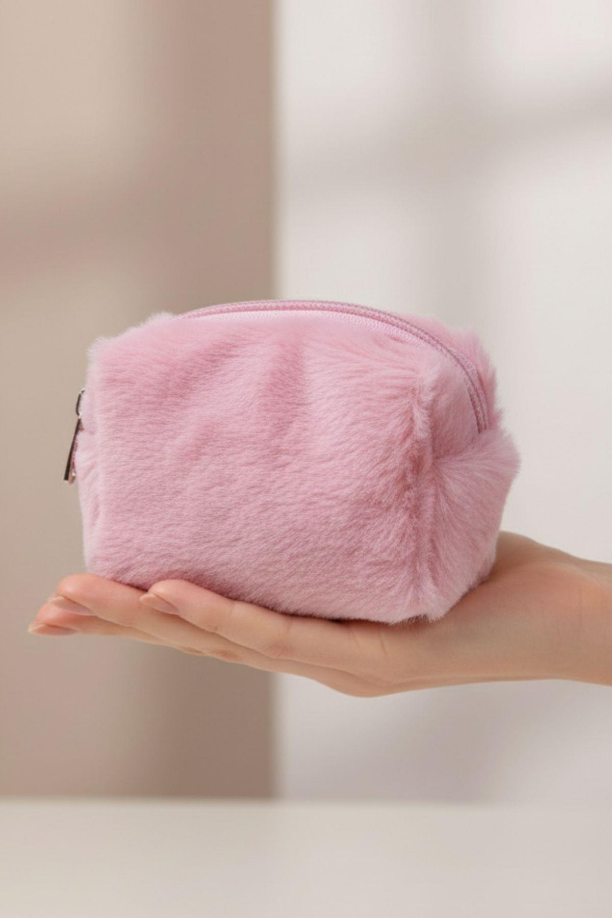 Kadın Mini Boy Çanta Cüzdanı Peluş Anahtarlıklı Makyaj Çantası