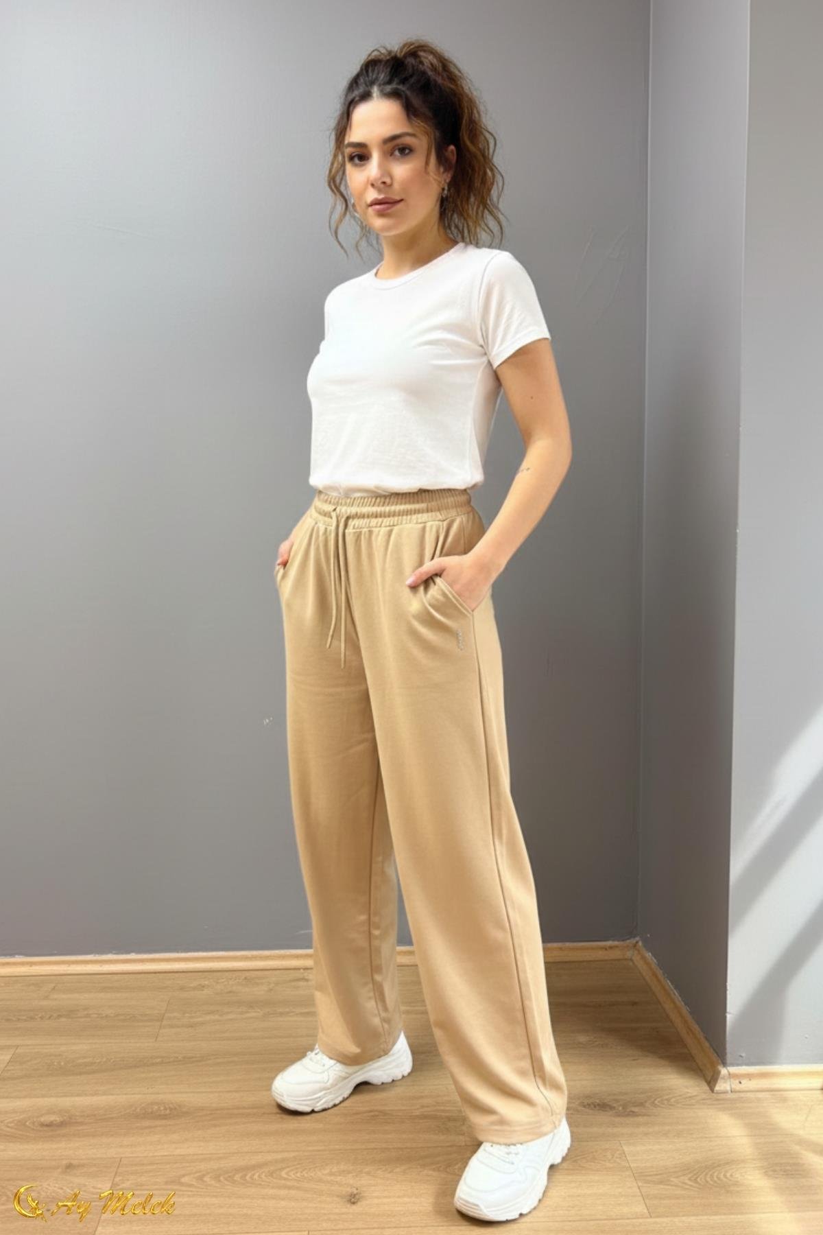 Kadın Pamuklu Dokuma Bol Kesim Geniş Paça Pantolon