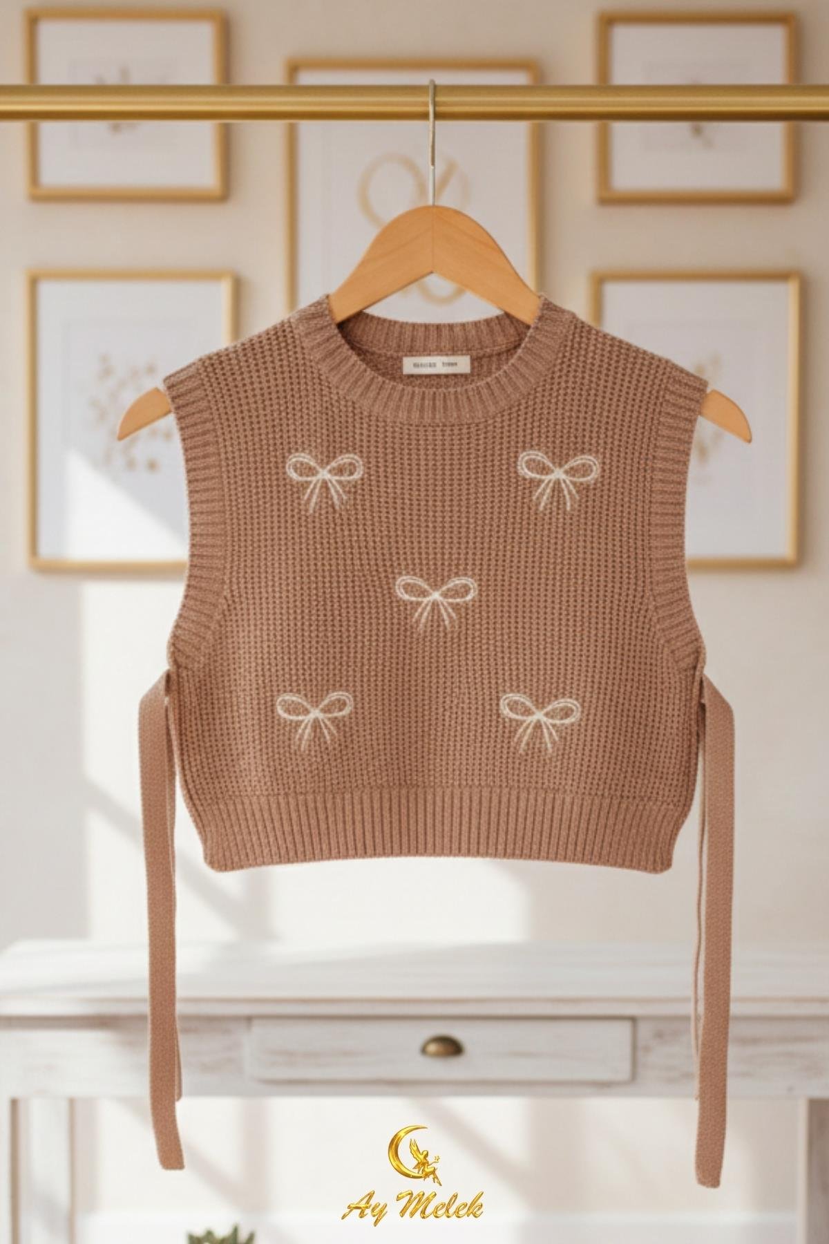 Kadın Triko Bisiklet Yaka Bağlamalı Fiyonk Detaylı Süveter