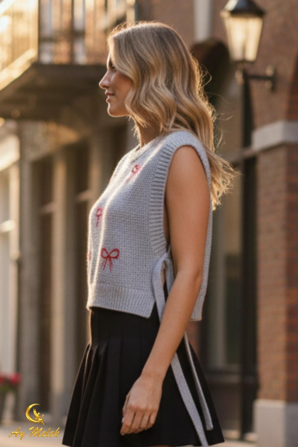 Kadın Triko Bisiklet Yaka Bağlamalı Fiyonk Detaylı Süveter