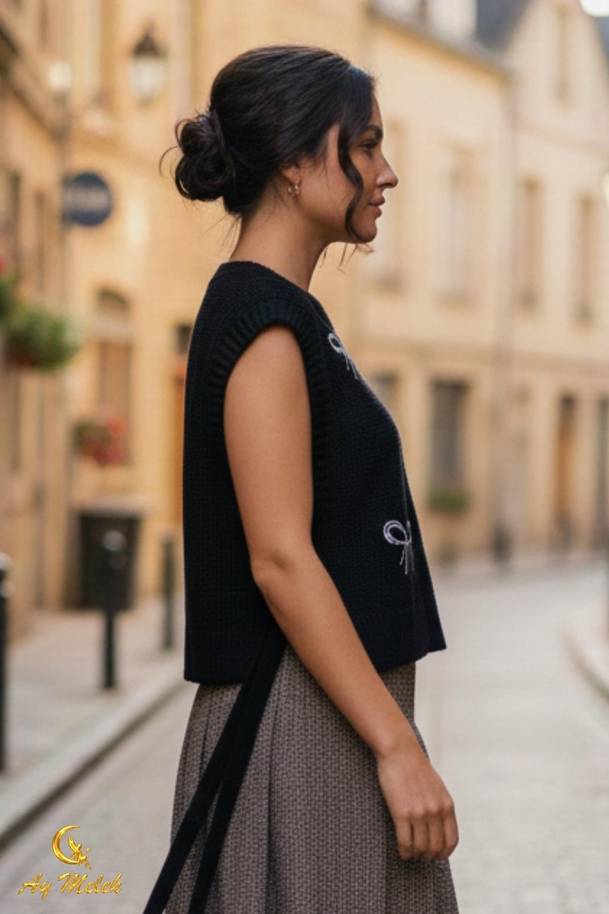 Kadın Triko Bisiklet Yaka Bağlamalı Fiyonk Detaylı Süveter