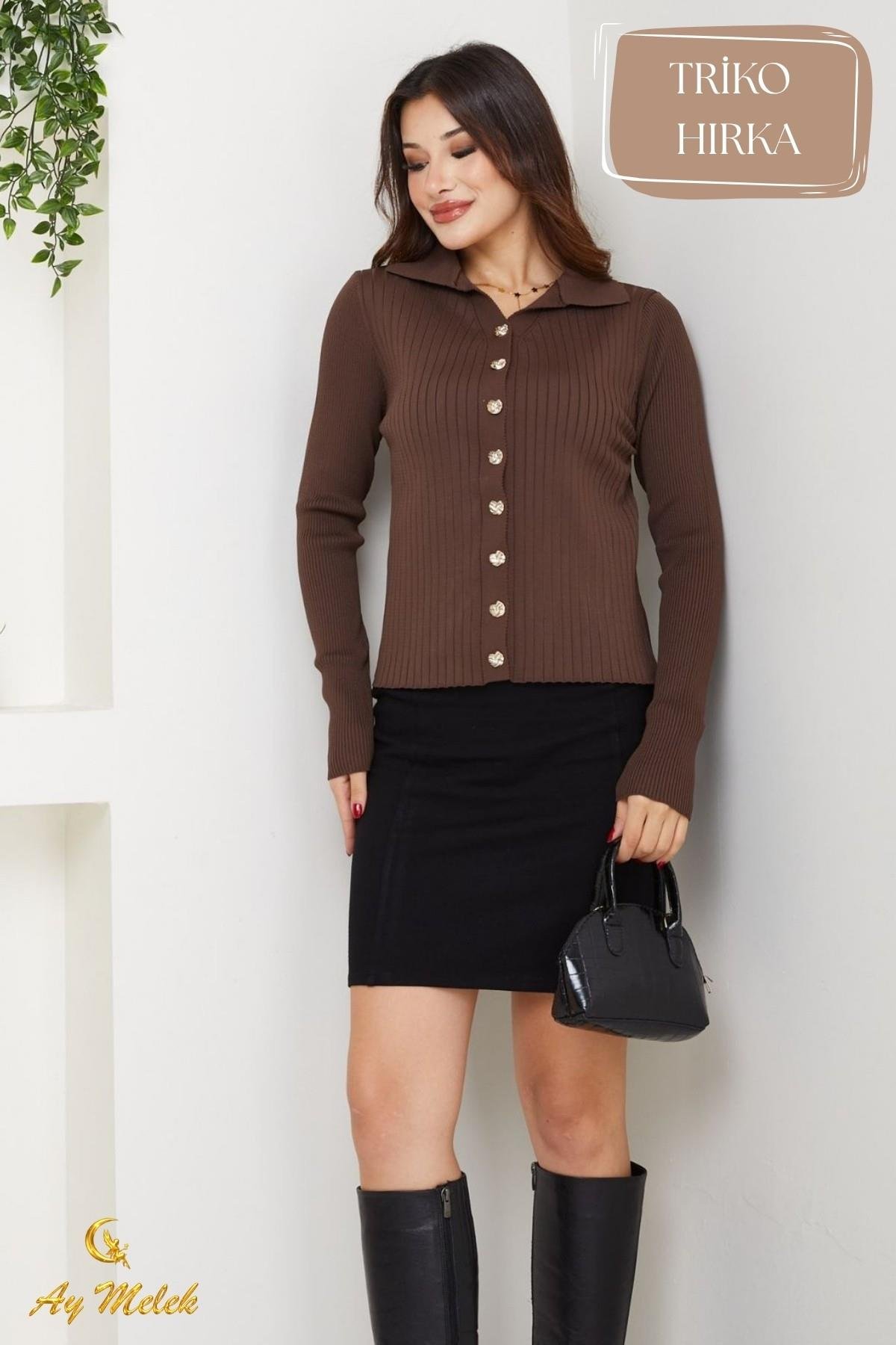 Kadın Triko Polo Yaka Düğmeli Kısa Fitilli Hırka