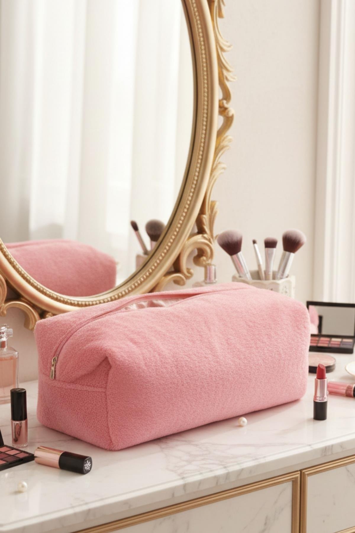 Yumuşak Peluş Makyaj Çantası Büyük Boy Seyahat ve Konforlu Çanta