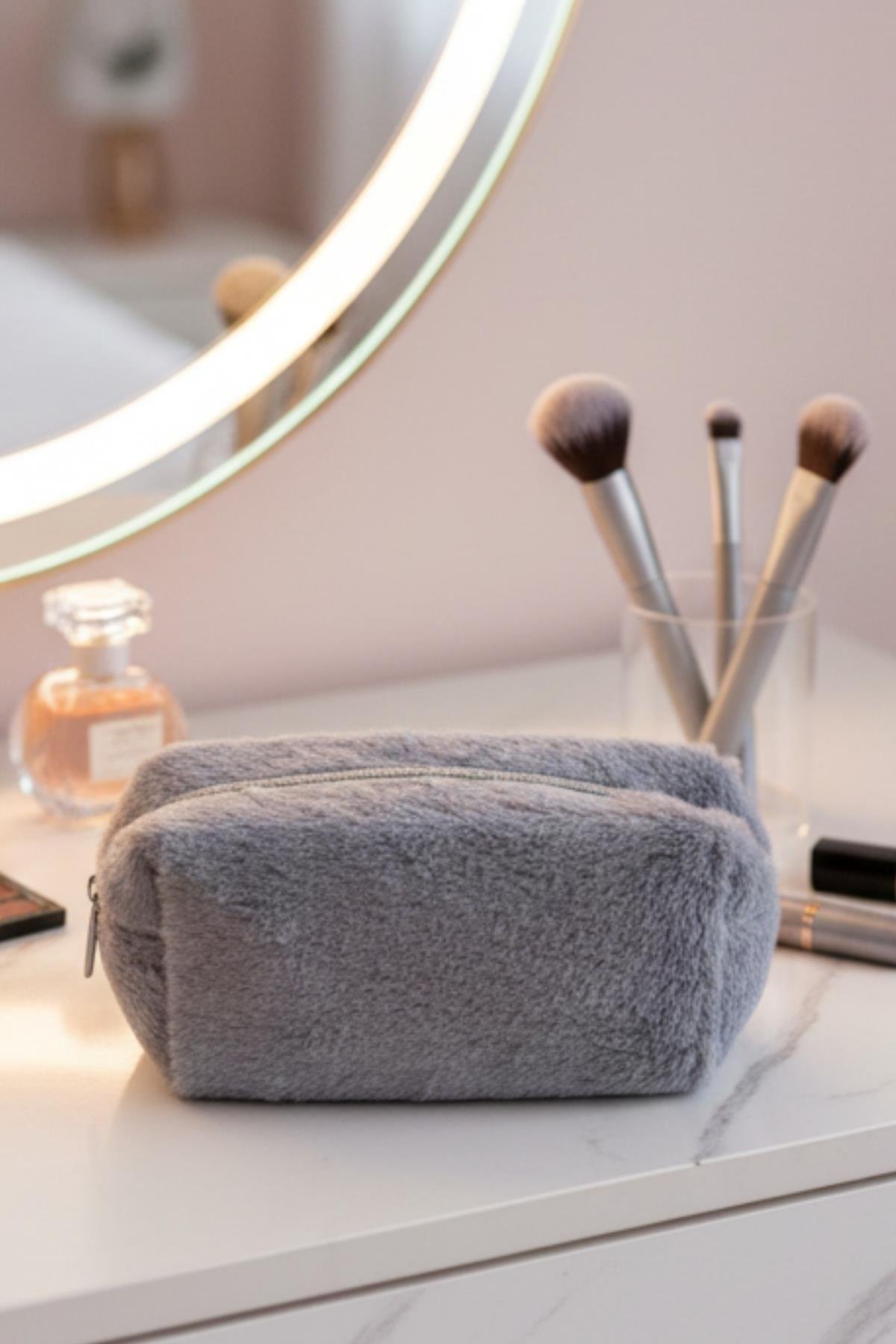 Yumuşak Peluş Makyaj Çantası Seyahat ve Kozmetik Düzenleyici Çanta