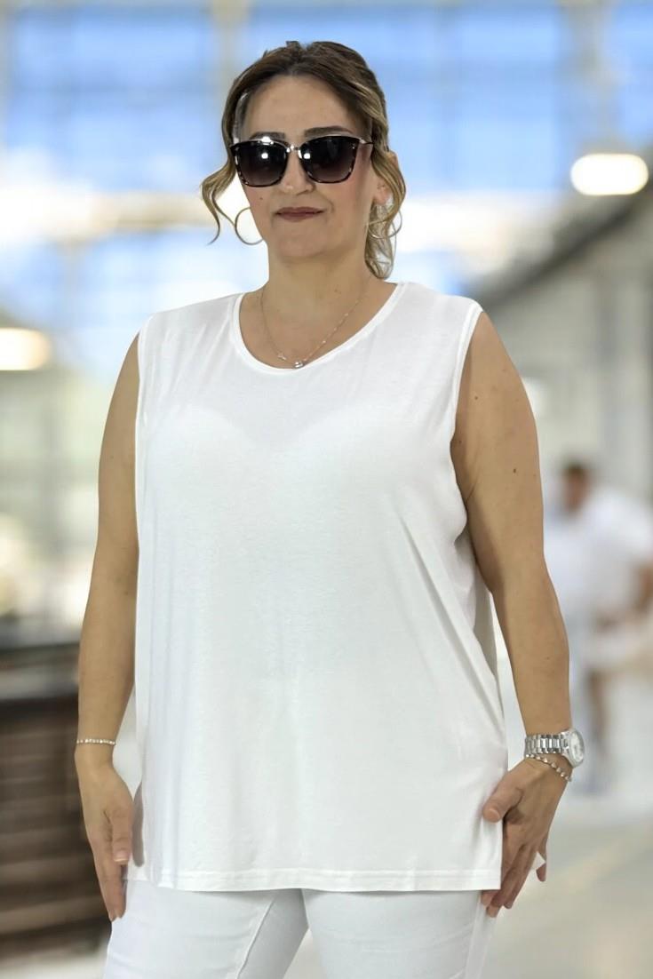 YIRTMAÇ DETAY BİSİKLET YAKA  EKSTRA BÜYÜK BEDEN KOLSUZ BODY BLUZ