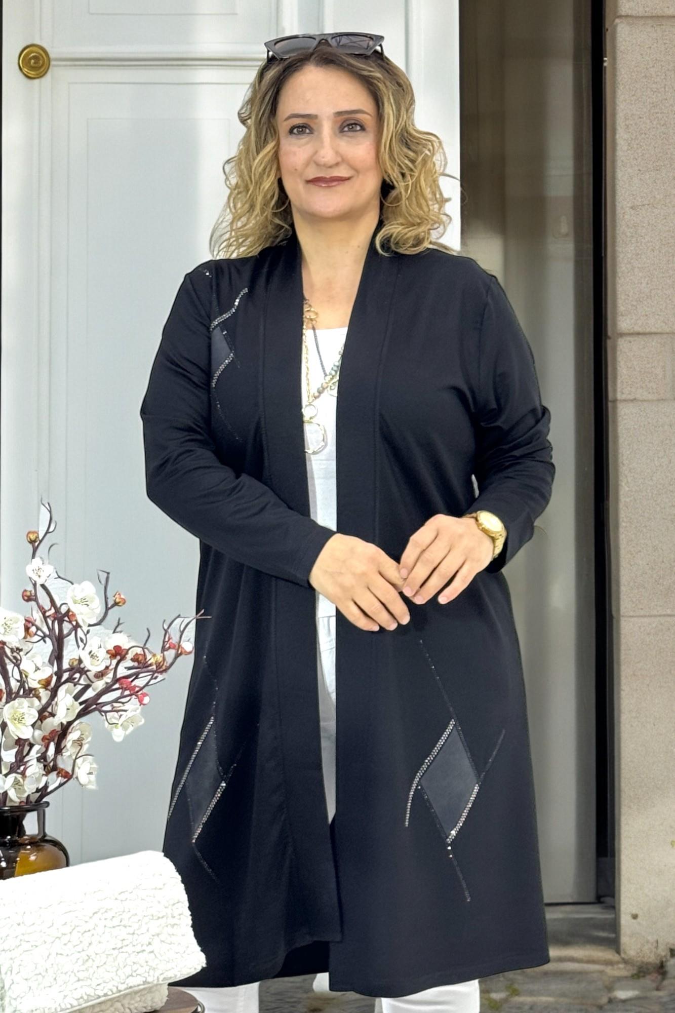 TAŞ İŞLEMELİ DERİ GARNİLİ ŞAL YAKA BÜYÜK BEDEN 3 İPLİK  KAP CEKET