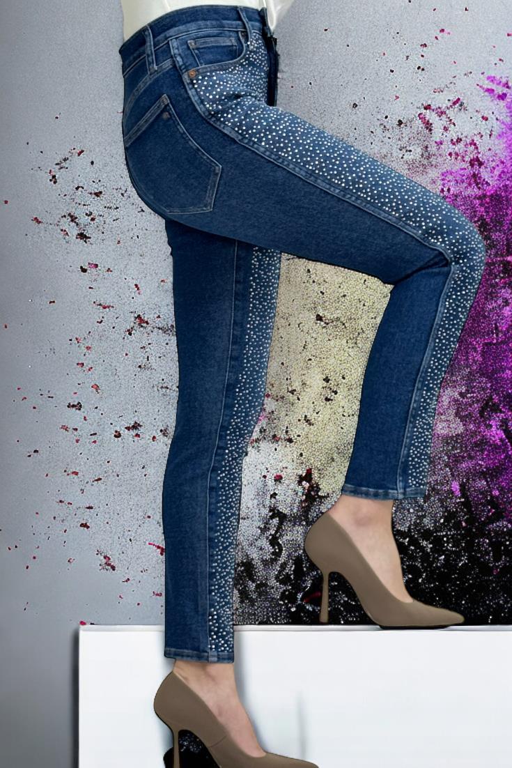 BÜYÜK BEDEN TAŞ İŞLEMELİ FUL LİKRALI MOM JEANS KADIN KOT PANTOLON