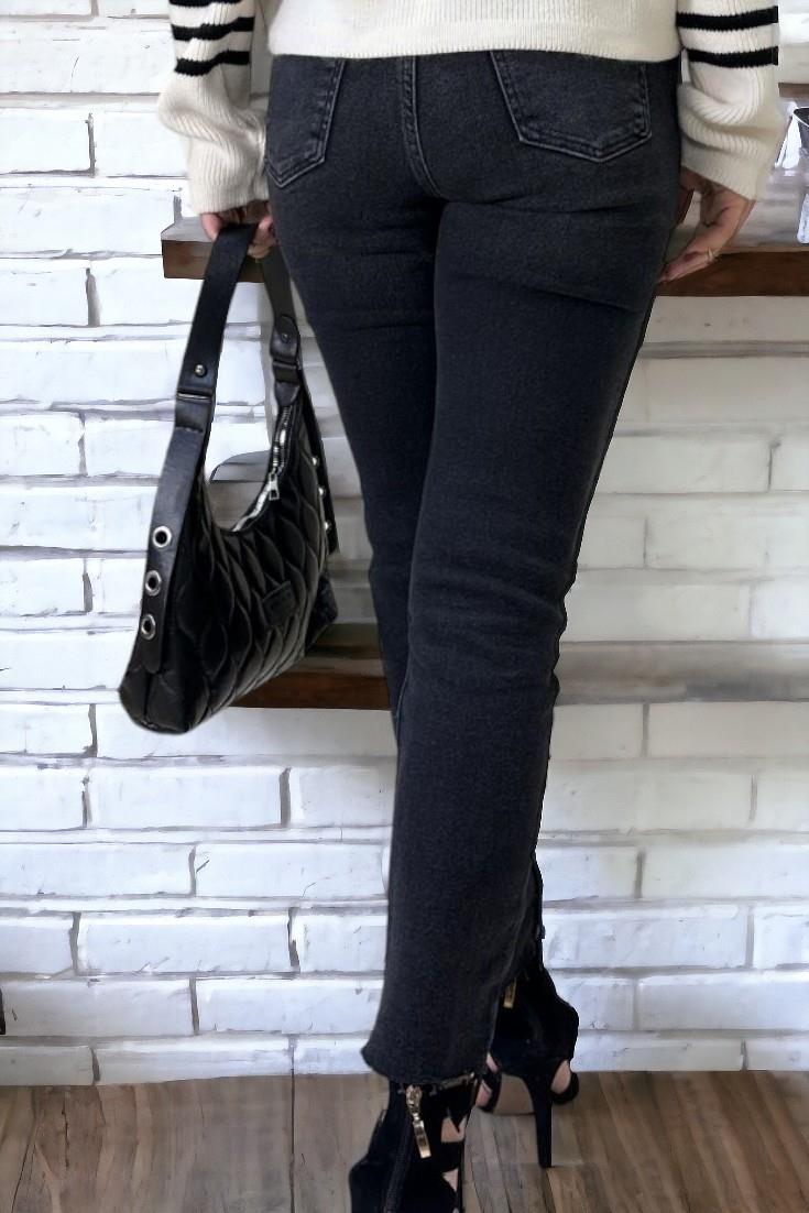 TAŞ İŞLEMELİ FULL LİKRALI MOM JEAN KOT PANTOLON