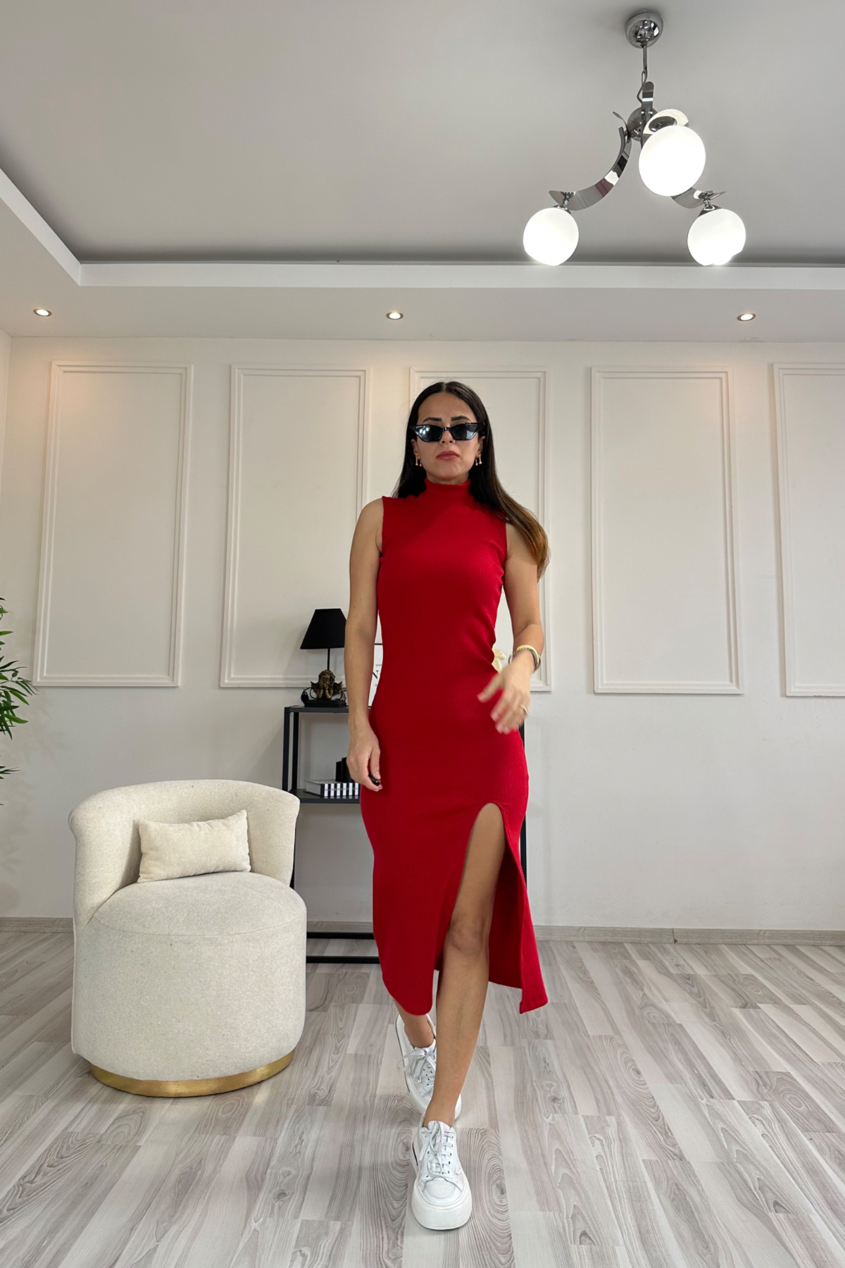 Fitilli Kaşkorse Kırmızı Yırtmaçlı Elbise