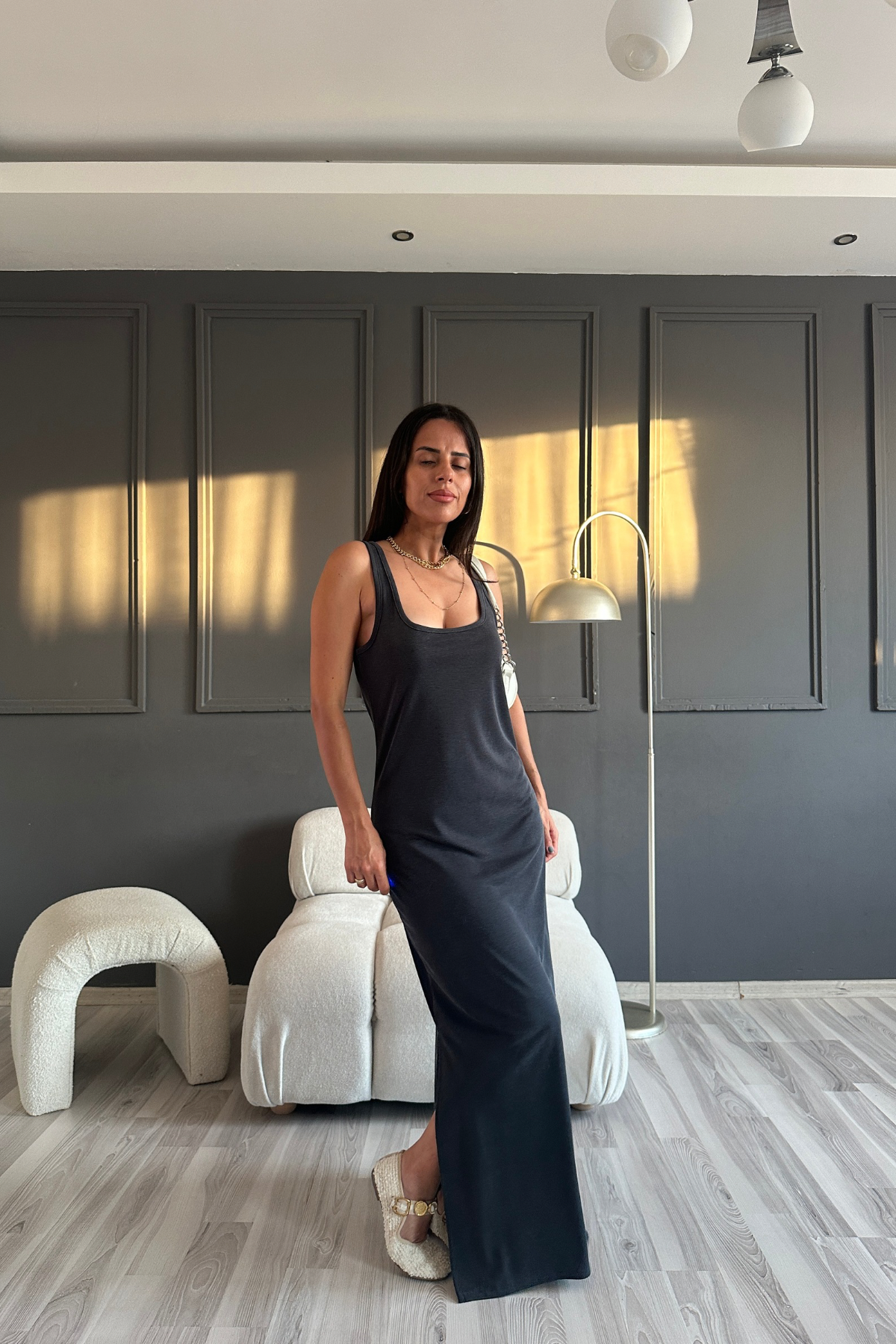Modal Kumaş Çift Yırtmaçlı Elbise