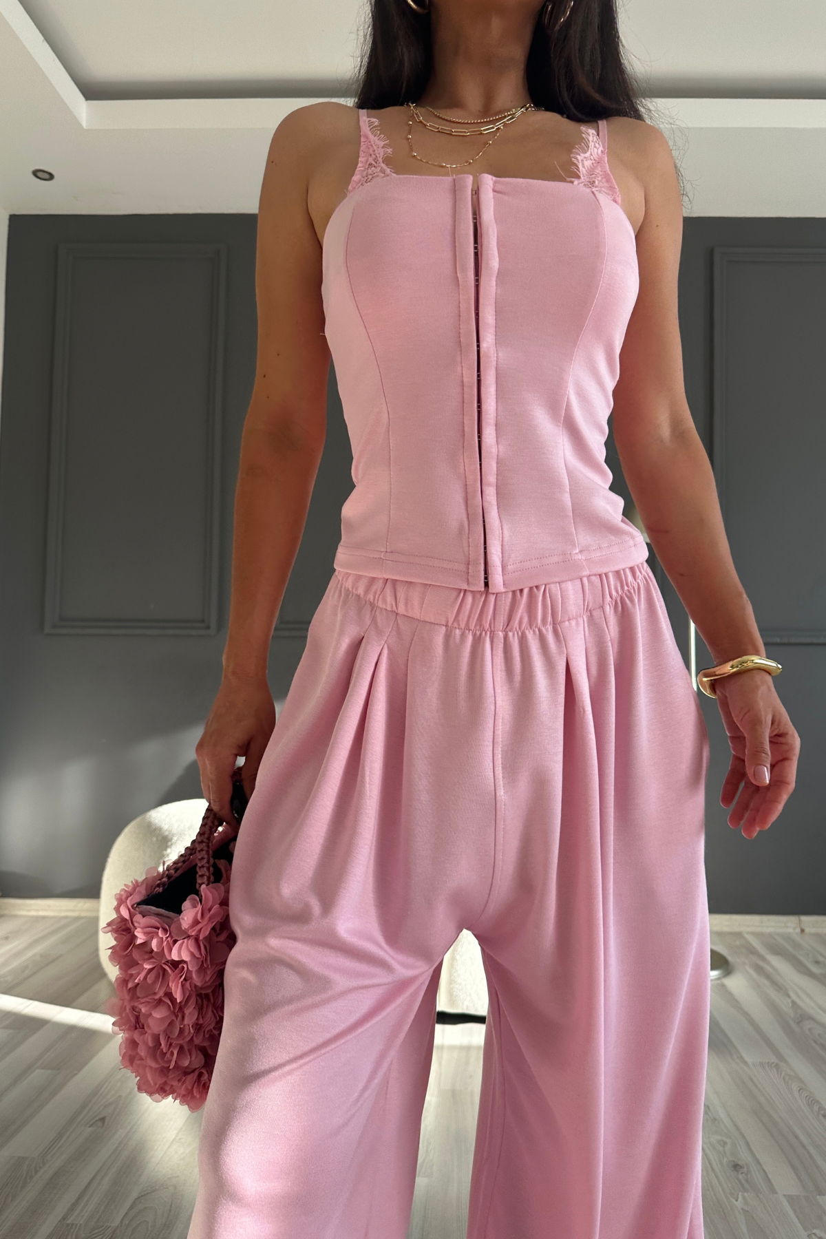 Pembe  Dantel Detaylı Askılı Modal Kumaş Takım