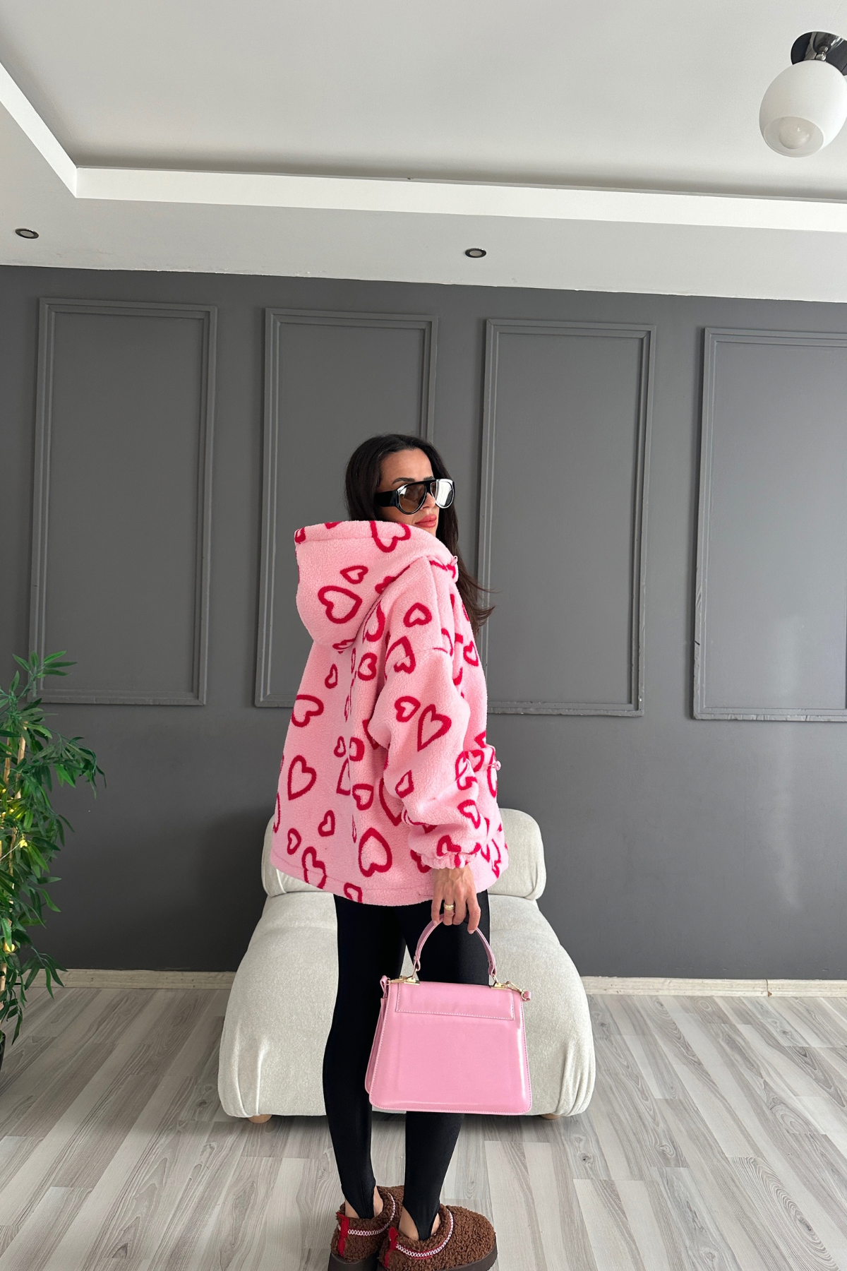 Pembe Kalpli Tedy Mont