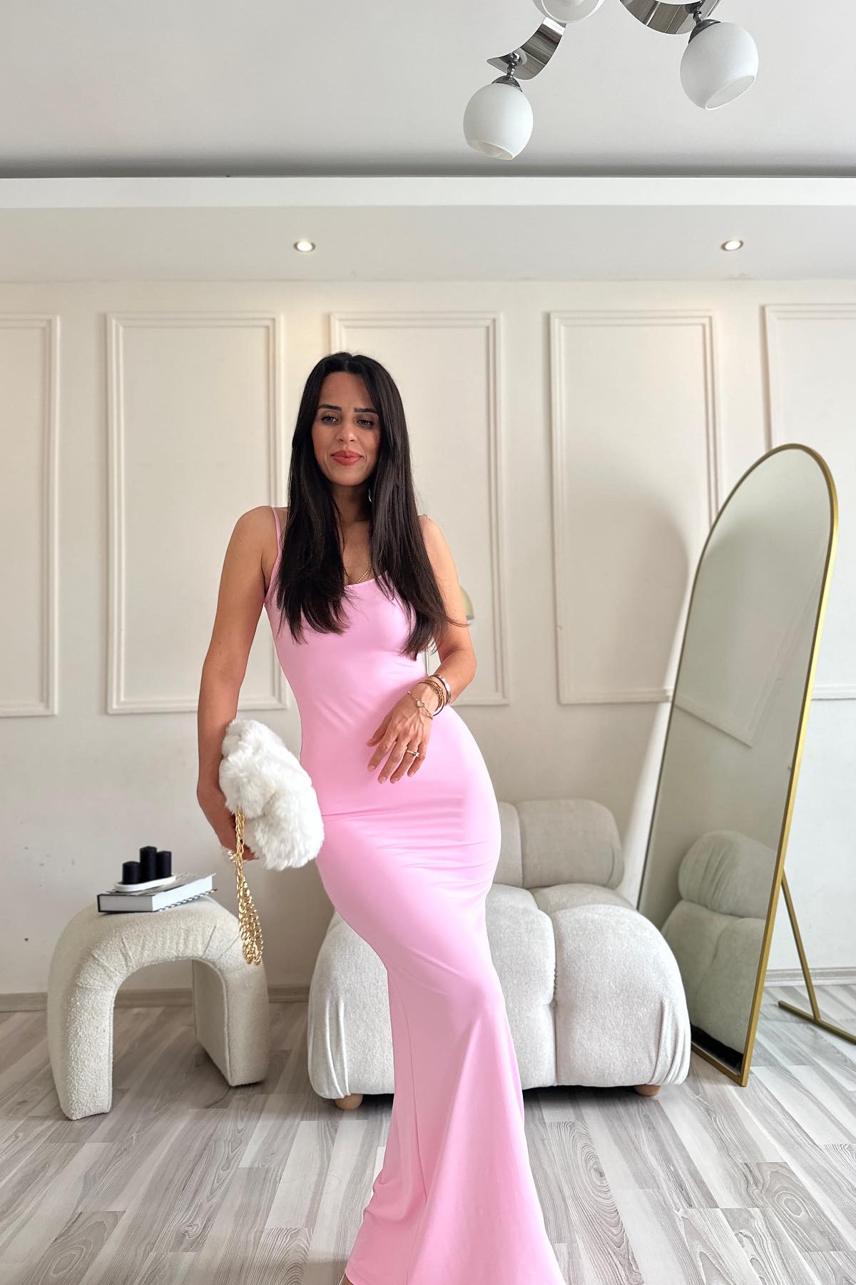 Pembe Sırtı Açık Premium Kalite