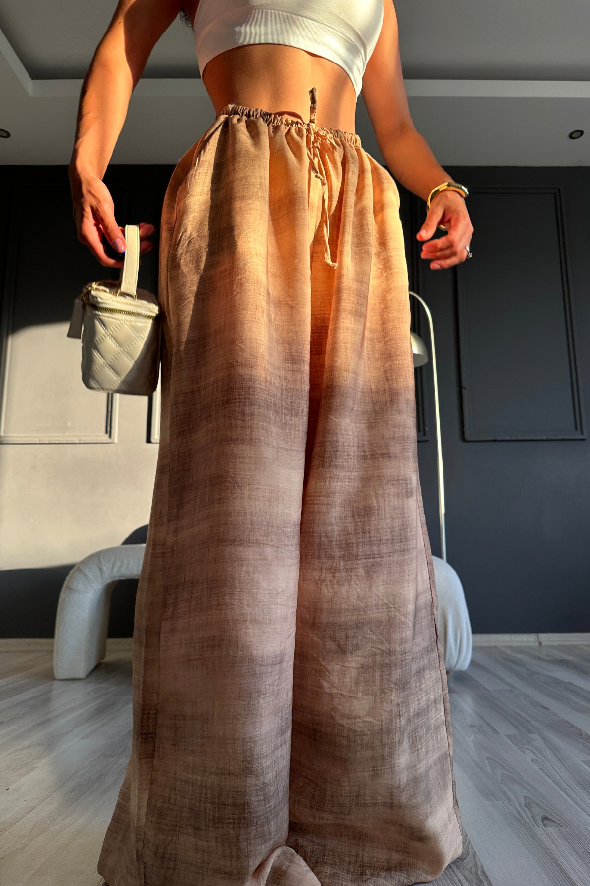 Sarı Dökümlü Bol Paça Pantolon
